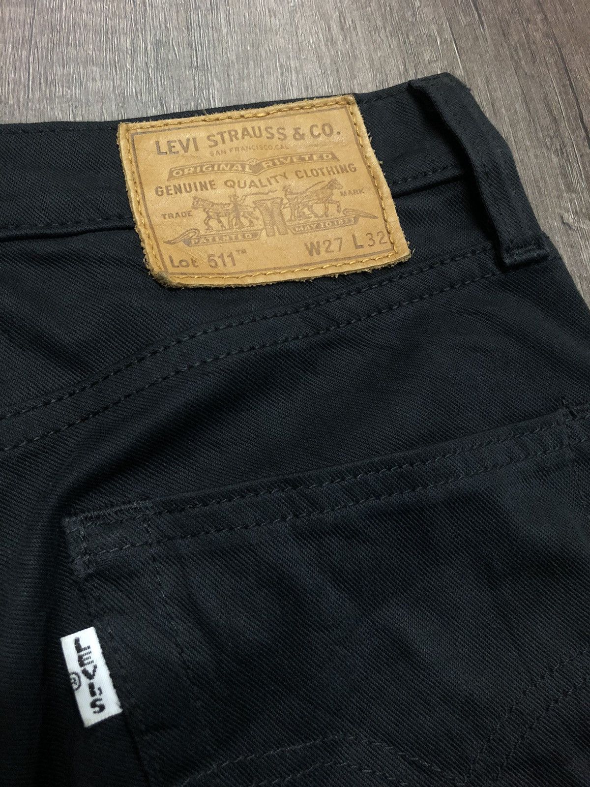 Levi's Vintage Clothing Vintage Levi's 511 Big E Super Black Jeans Size US 29 - 11 Thumbnail