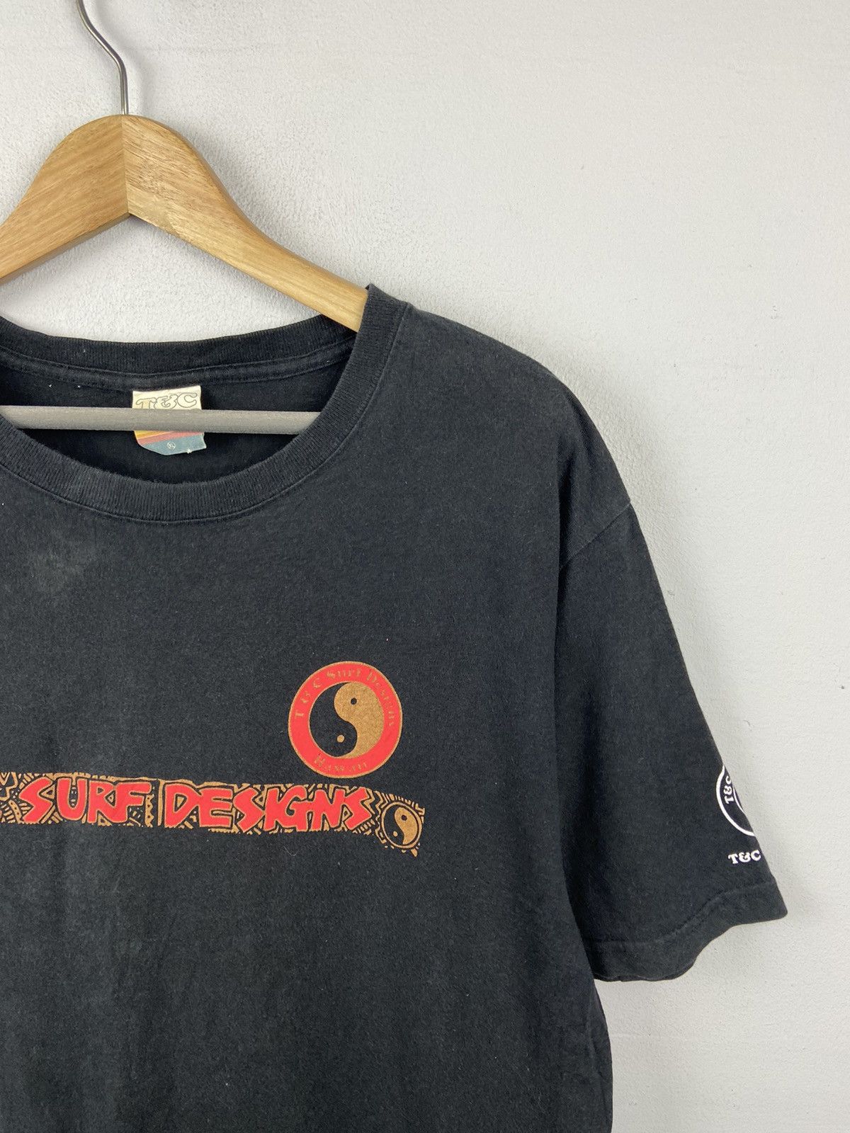 Vintage Vintage Tc Surf Design Hawaii Rare Tee Size US XL / EU 56 / 4 - 7 Thumbnail