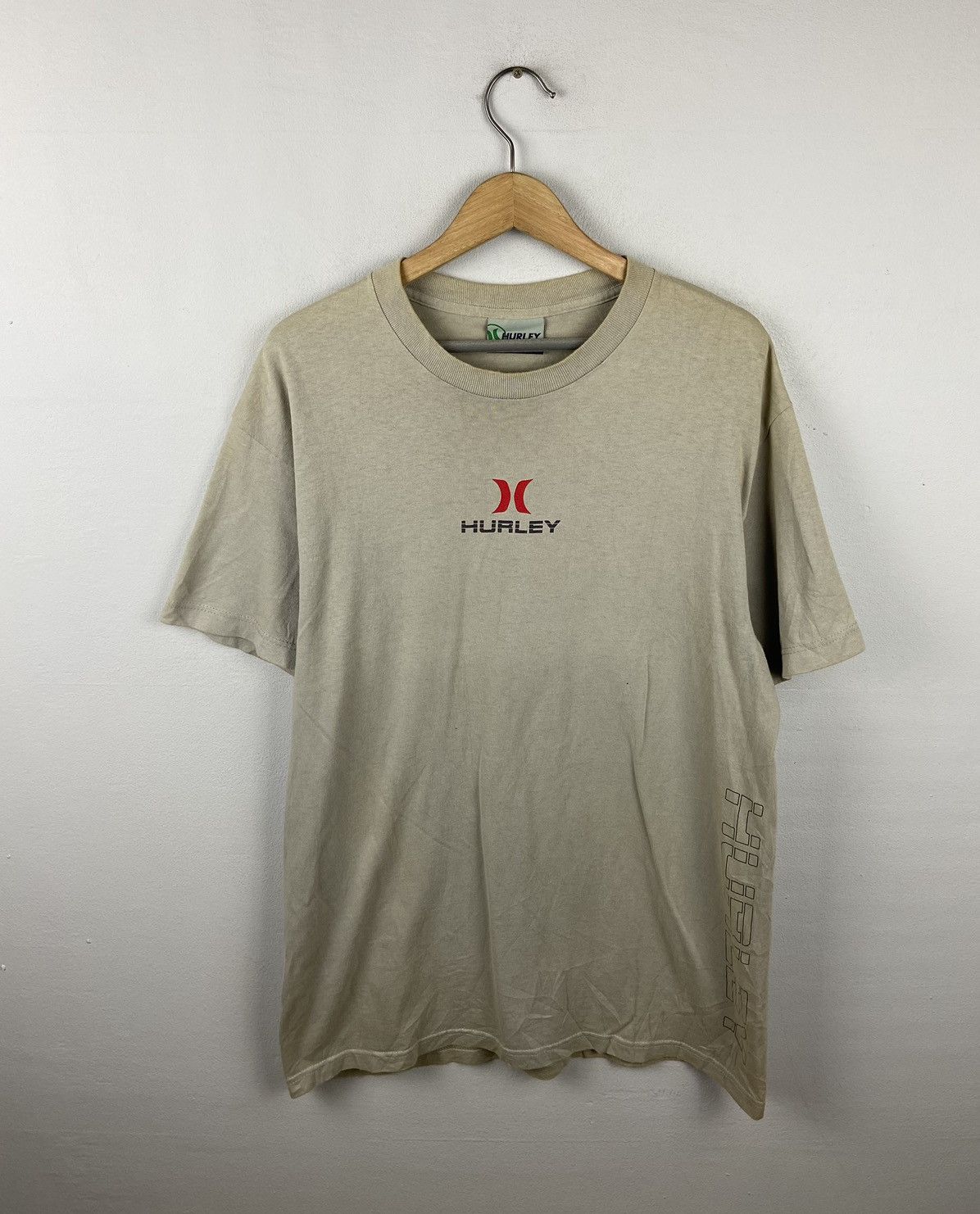 Hurley Vintage 1999 Hurley Surf Rare Tee Size US L / EU 52-54 / 3 - 6 Thumbnail
