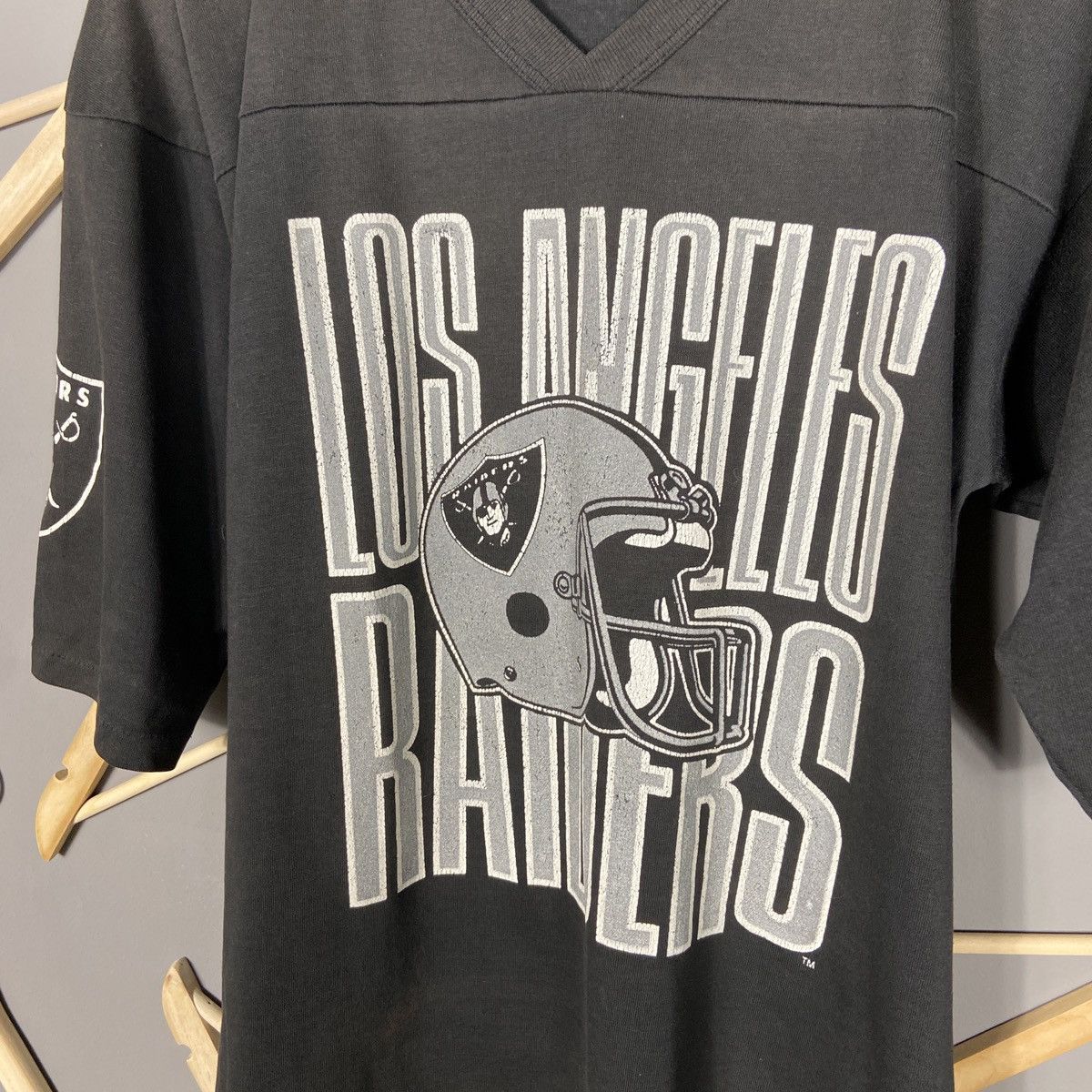 NFL Vintage 1980s Los Angeles Raiders NFL t-shirt Size US L / EU 52-54 / 3 - 6 Thumbnail