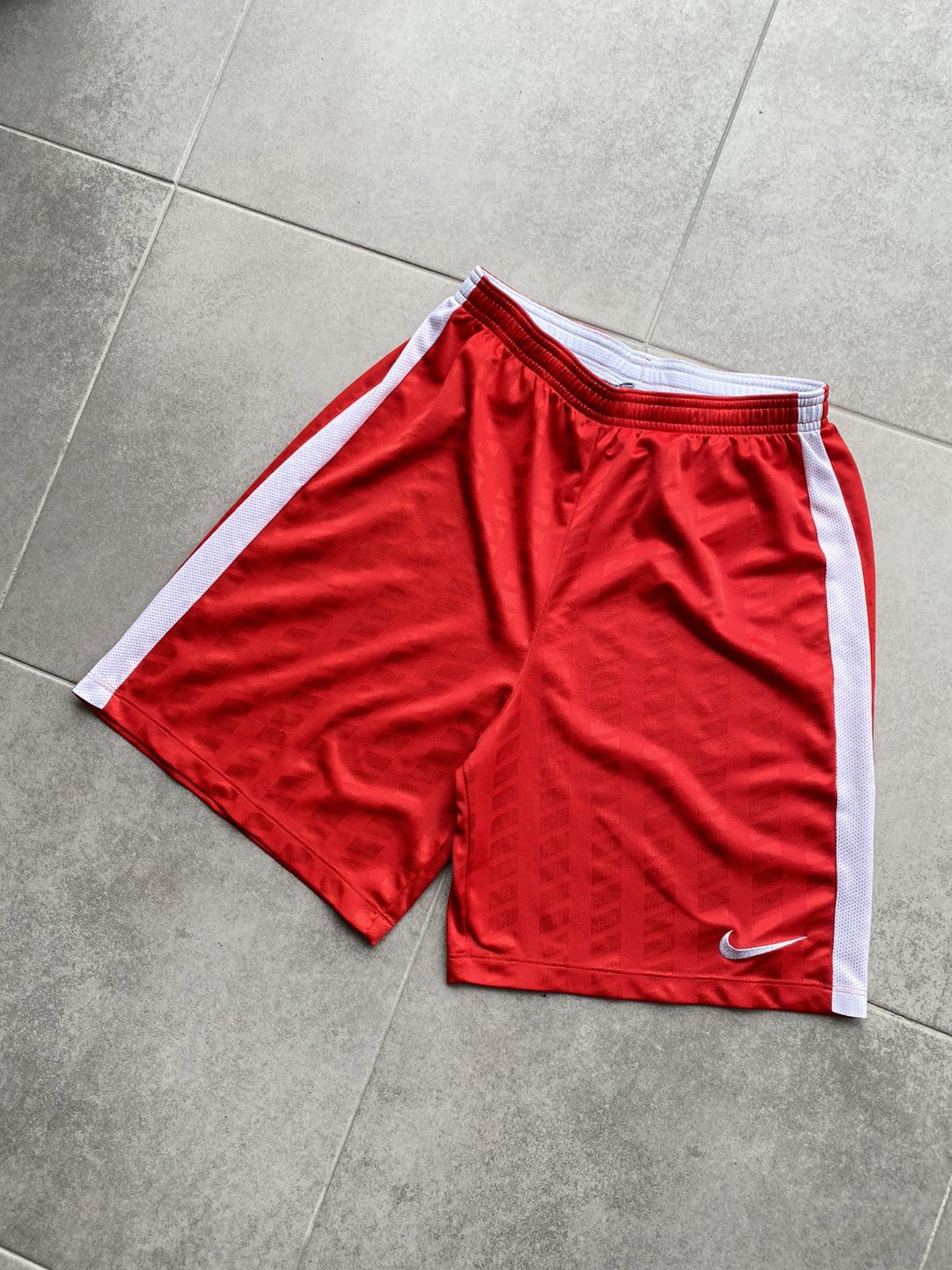 Nike Vintage Nike Dri Fit Shorts Size US 28 / EU 44 - 3 Thumbnail