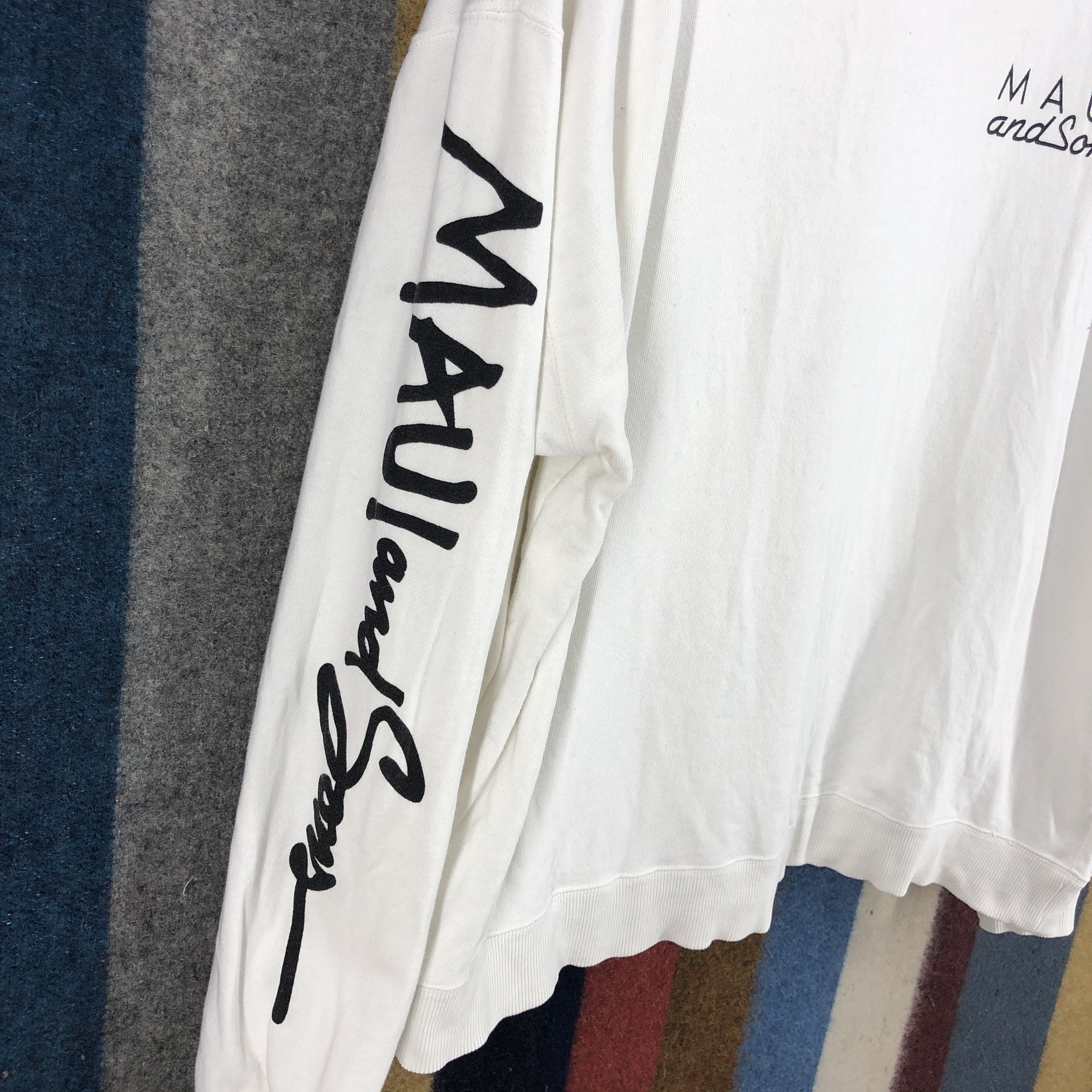 Maui and Sons Rare MAUI AND SONS Crew Neck Sweatshirt #0706/AE Size US XL / EU 56 / 4 - 7 Thumbnail