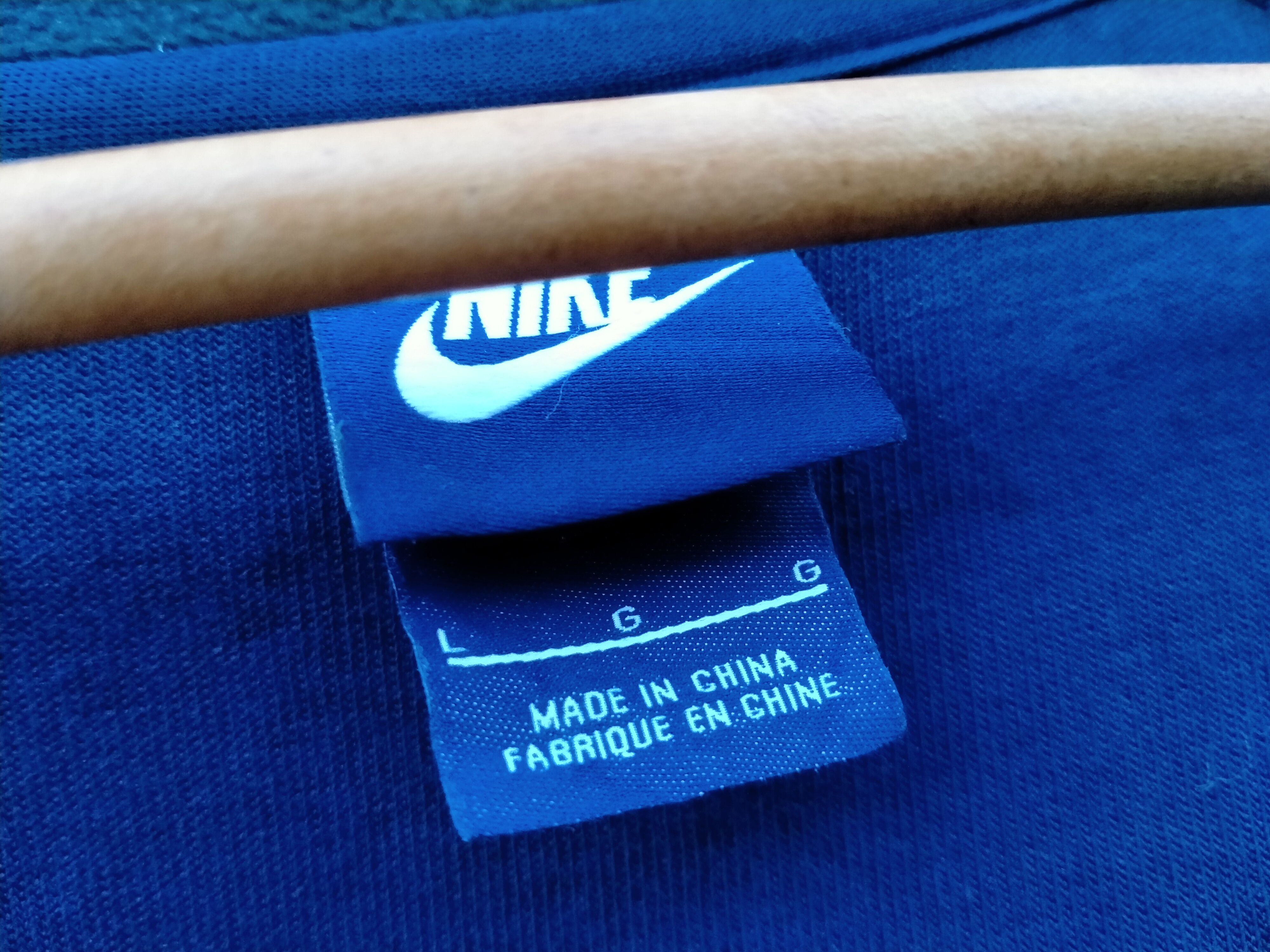 Nike Vintage Nike Hoodies Sweater Size US L / EU 52-54 / 3 - 5 Thumbnail