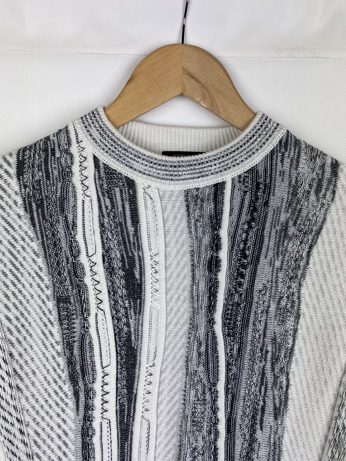 Carlo Colucci × Vintage Carlo Colucci men’s Coogi style 3D knitted sweater pullover Size US XXS / EU 40 - 6 Thumbnail