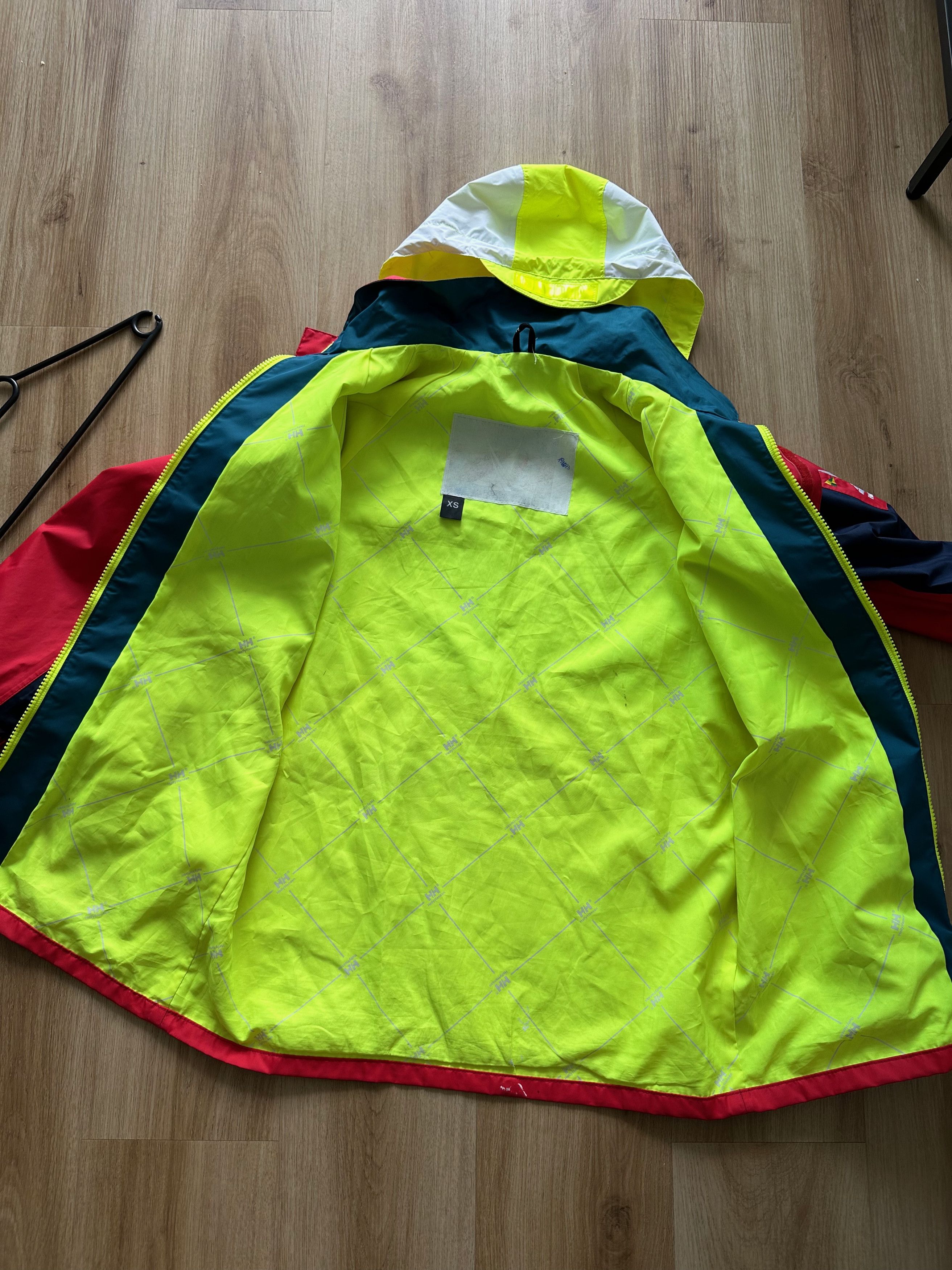 Helly Hansen 90's Helly Hansen Vintage Hooded Rain Yachting jacket Size US S / EU 44-46 / 1 - 12 Thumbnail