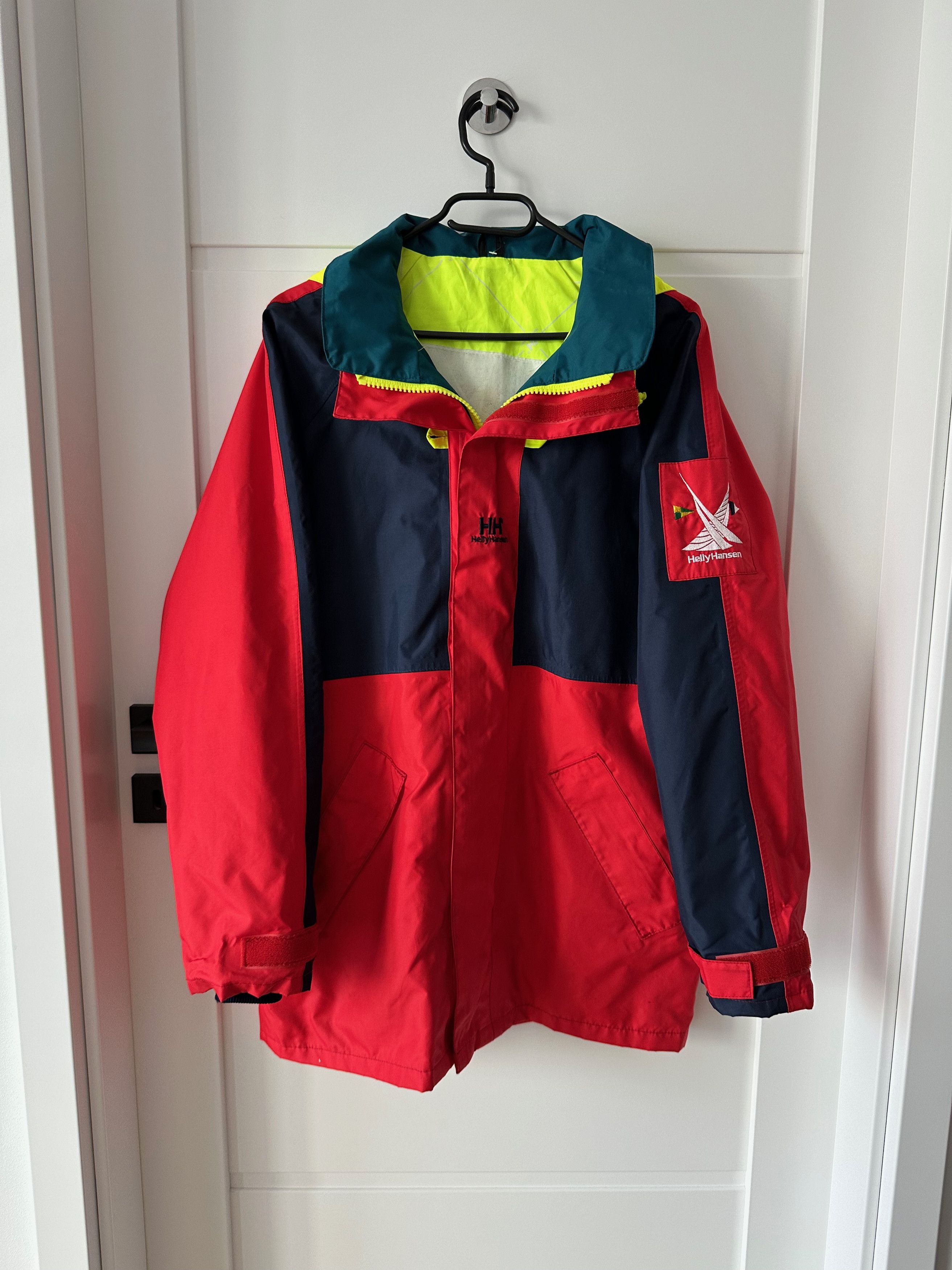 Helly Hansen 90's Helly Hansen Vintage Hooded Rain Yachting jacket Size US S / EU 44-46 / 1 - 2 Thumbnail