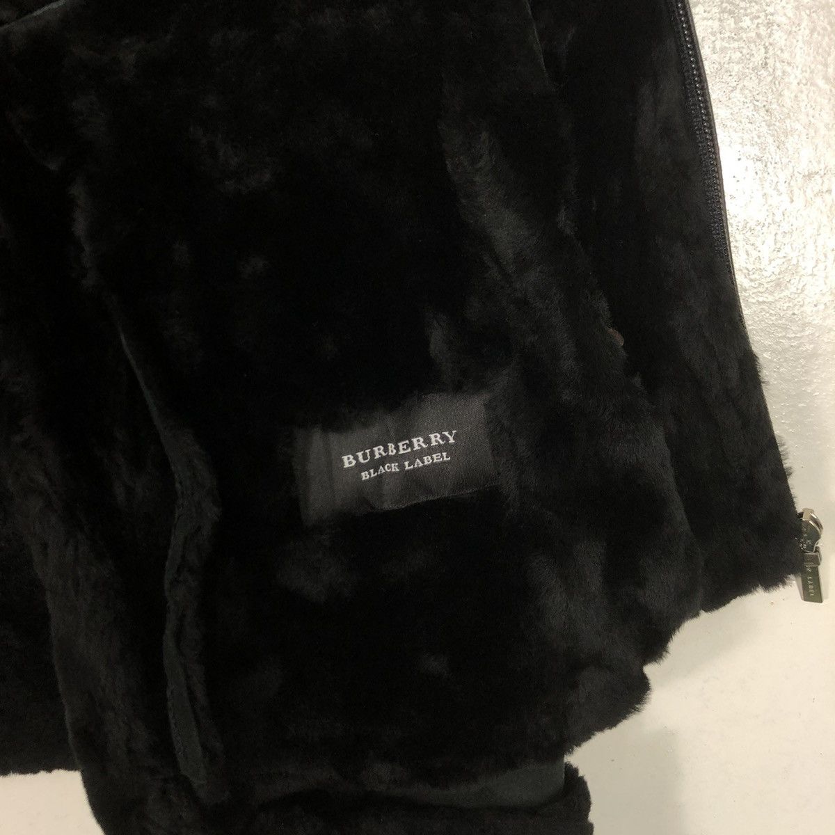 Black Label × Burberry × Leather 💥BURBERRY BLACK LABEL SHEARLING LEATHER JACKET Size US L / EU 52-54 / 3 - 9 Thumbnail