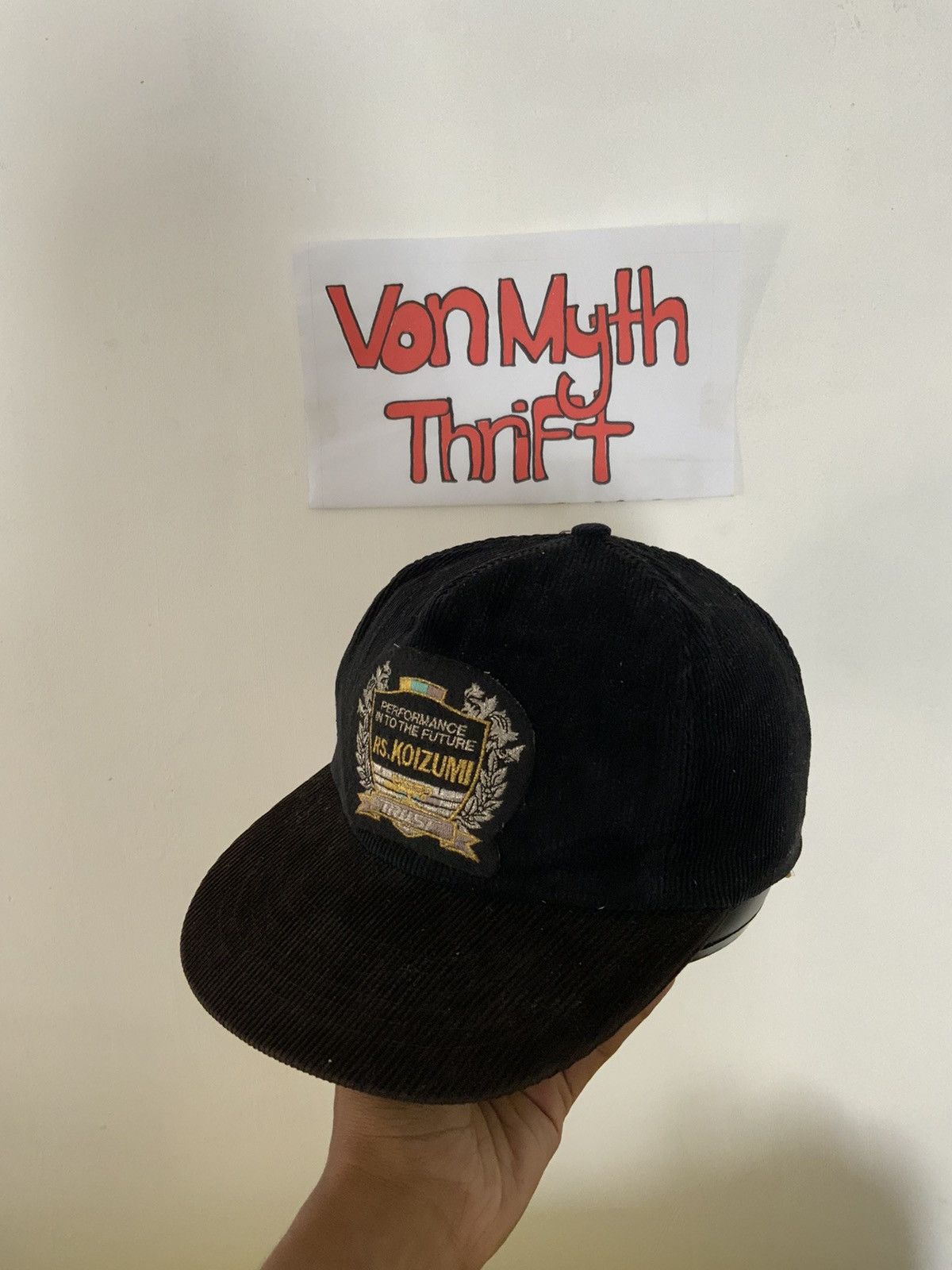 Vintage Vintage Rs. Koizumi Spellout Corduroi Hat Size ONE SIZE - 1 Thumbnail