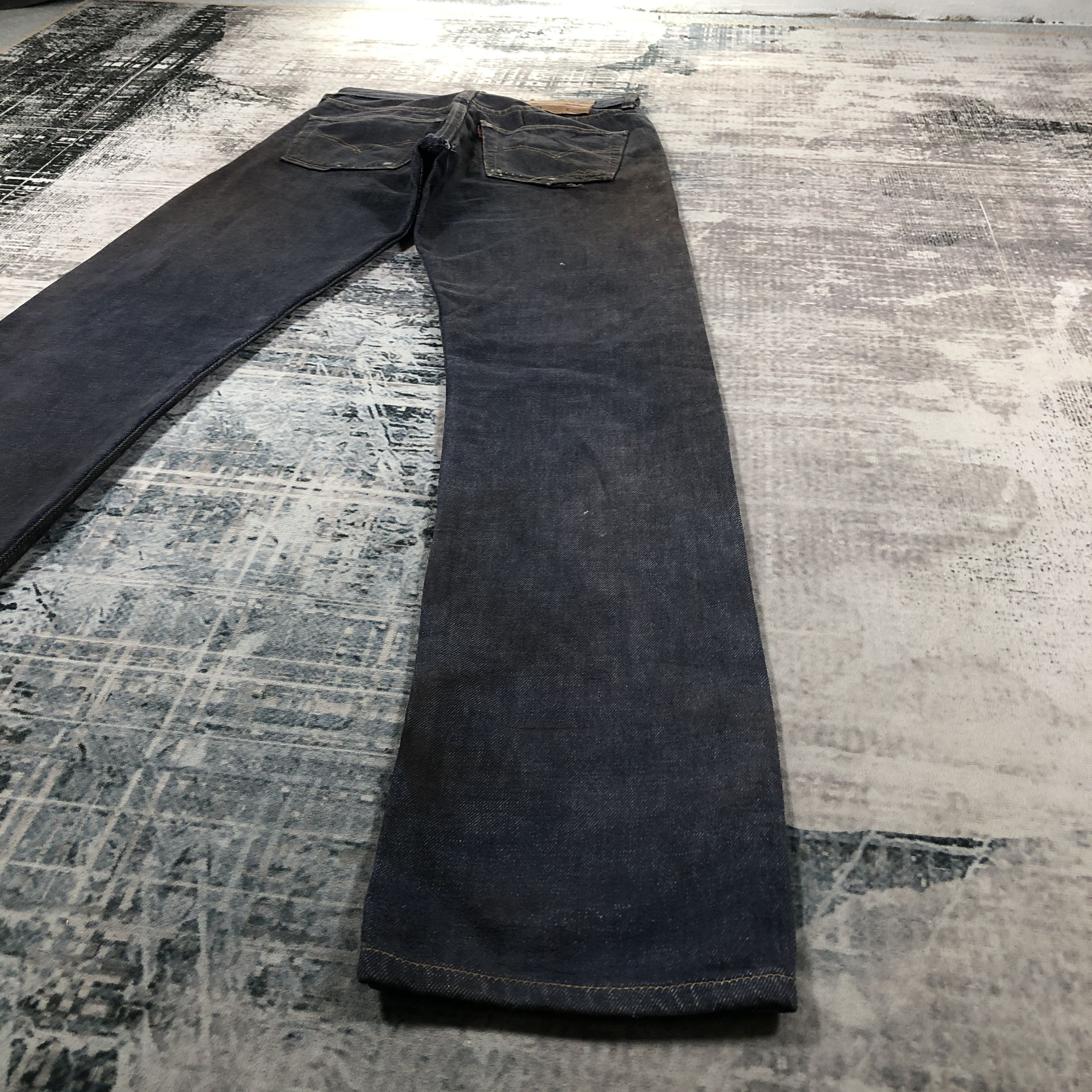 Levi's × Vintage Vintage Levis 501 Jeans Blue Wash Denim Size US 26 / EU 42 - 10 Thumbnail