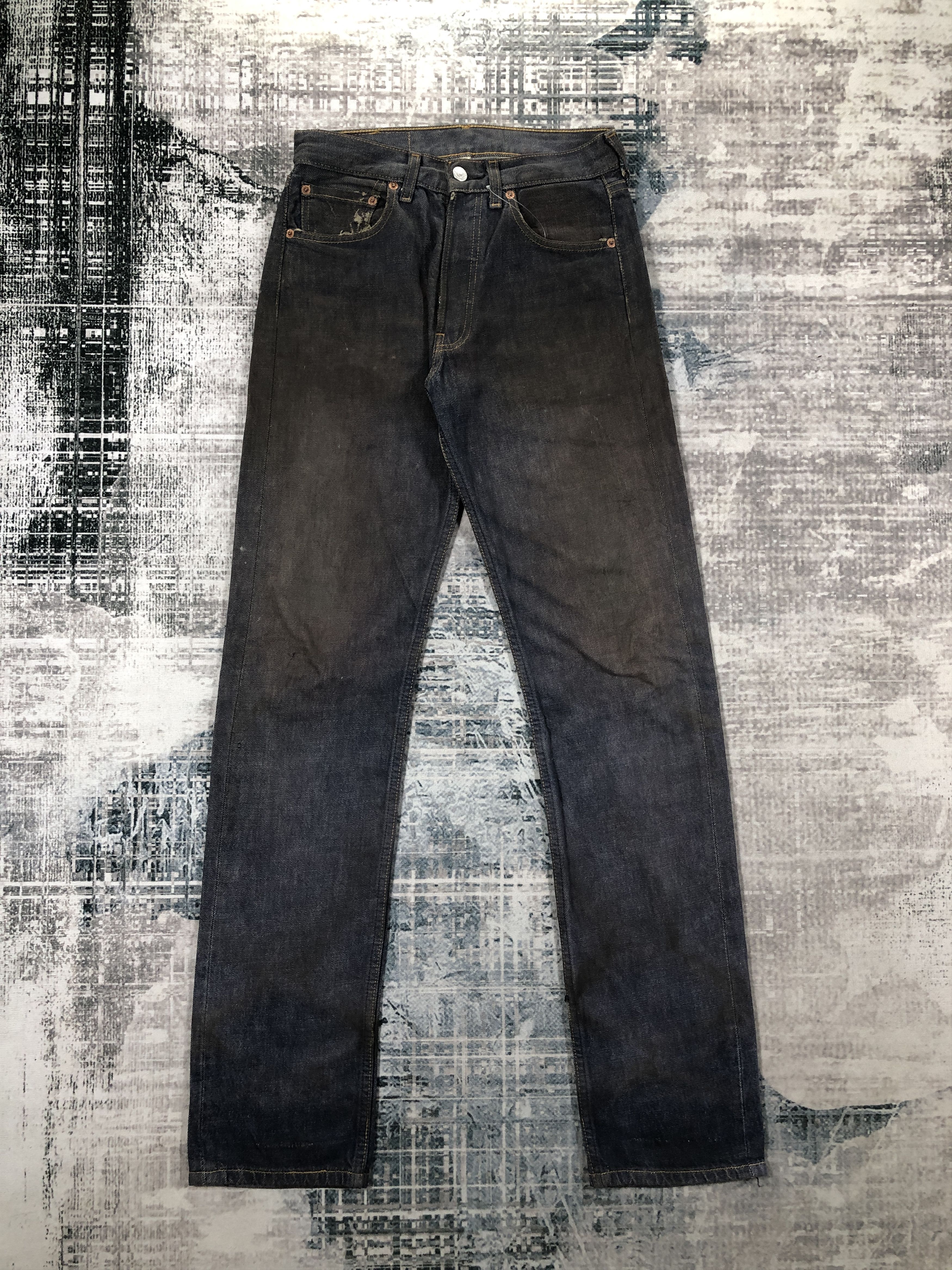 Levi's × Vintage Vintage Levis 501 Jeans Blue Wash Denim Size US 26 / EU 42 - 1 Thumbnail
