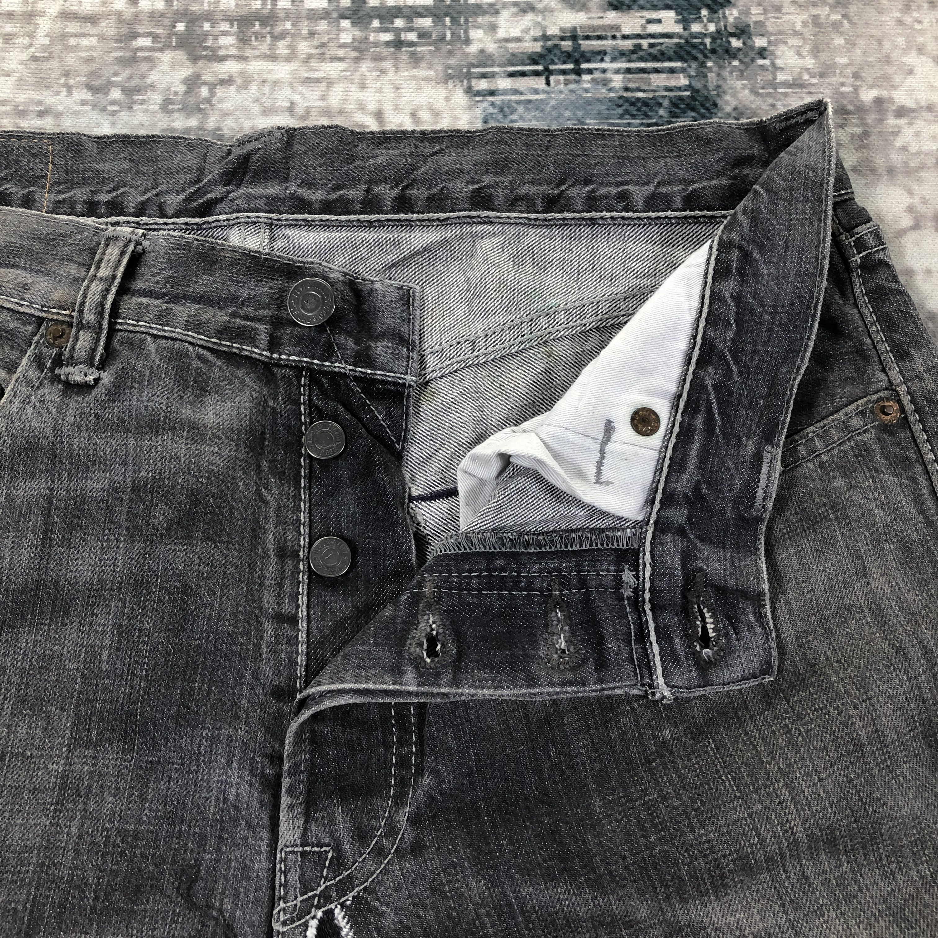 Levi's × Vintage Vintage Levis 501 Jeans Black Rusty Wash Denim Size US 32 / EU 48 - 6 Thumbnail