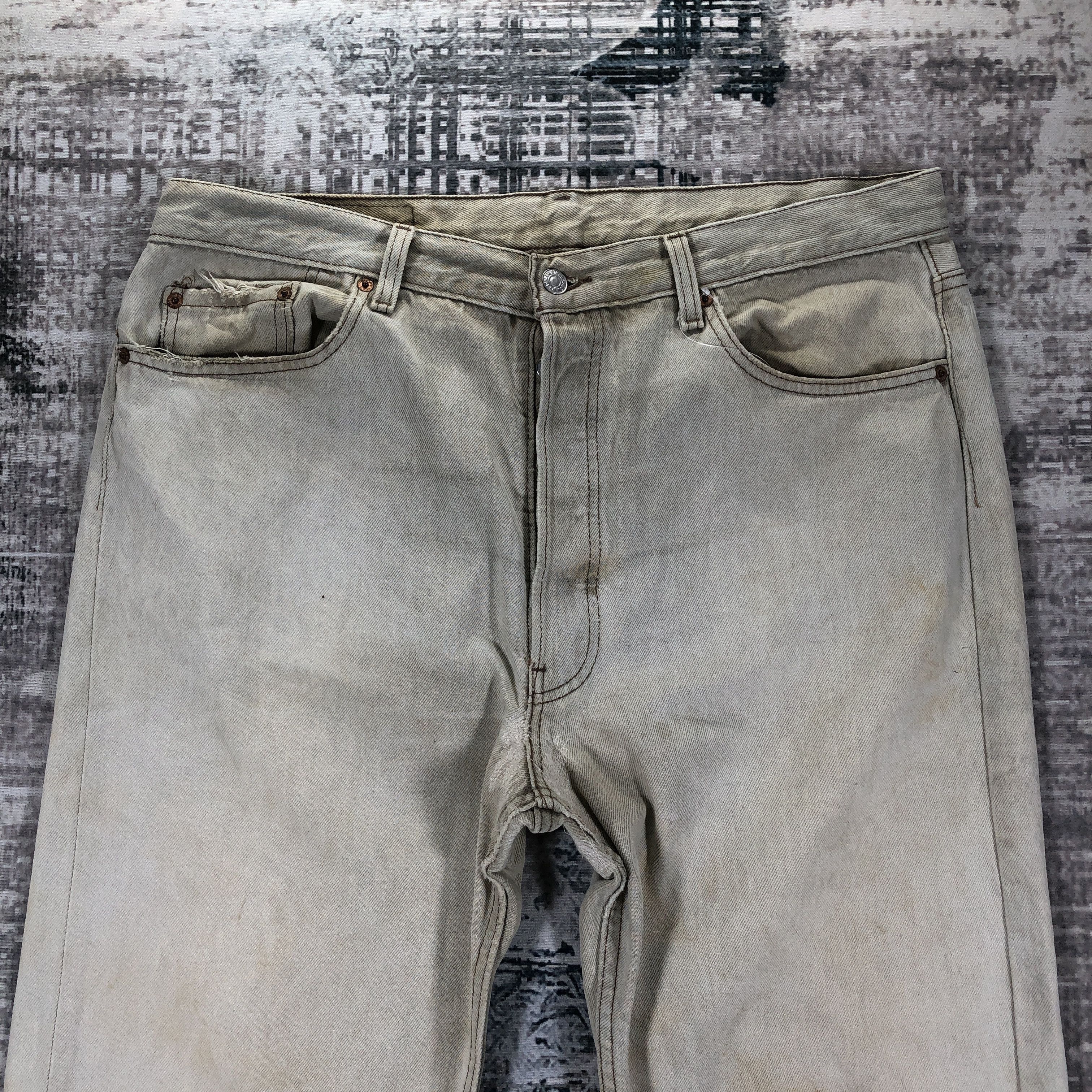 Levi's Vintage Levis 501 Jeans Faded White Denim Size US 37 - 2 Thumbnail