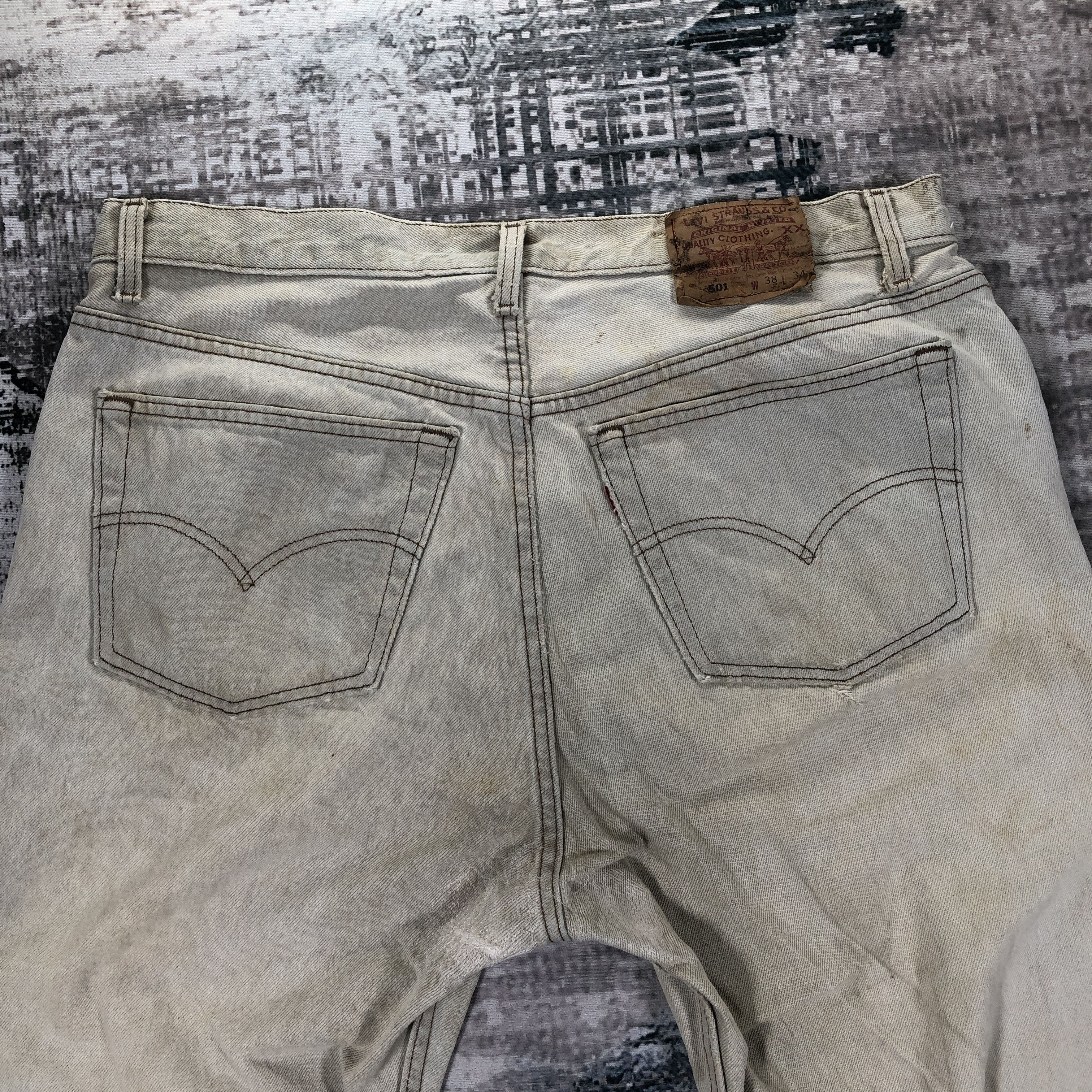 Levi's Vintage Levis 501 Jeans Faded White Denim Size US 37 - 10 Thumbnail