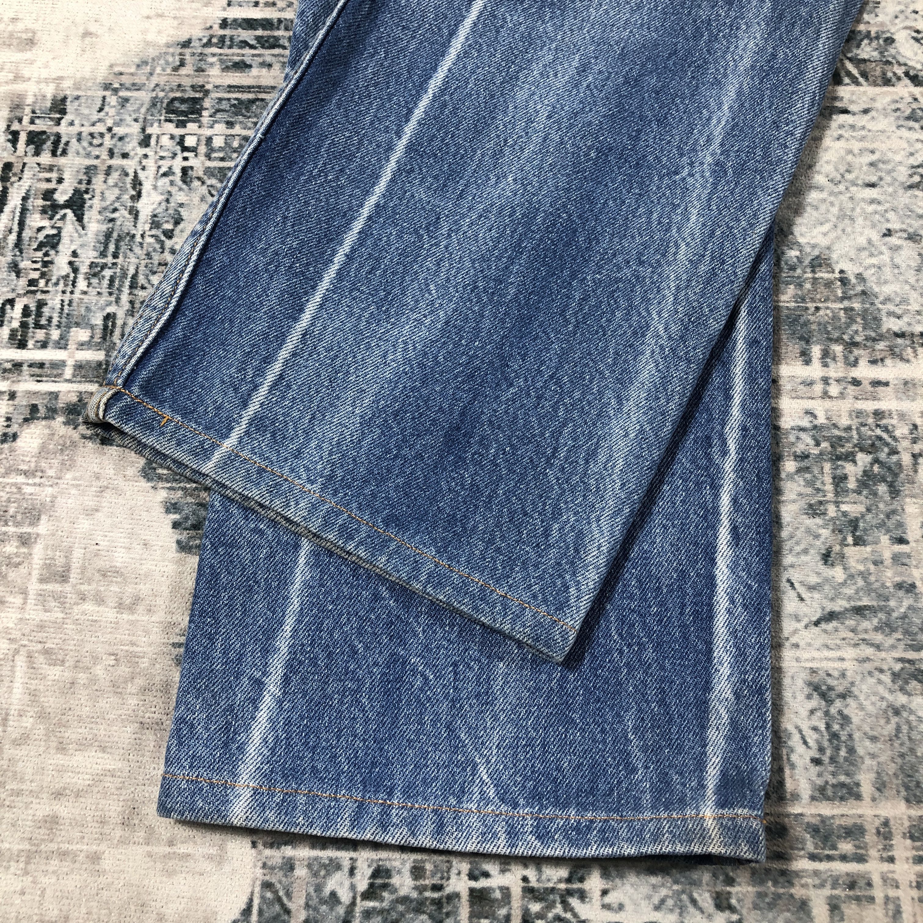 Levi's × Vintage Vintage Levis 501 Jeans Medium Wash Straight Leg Botton Size US 29 - 9 Thumbnail