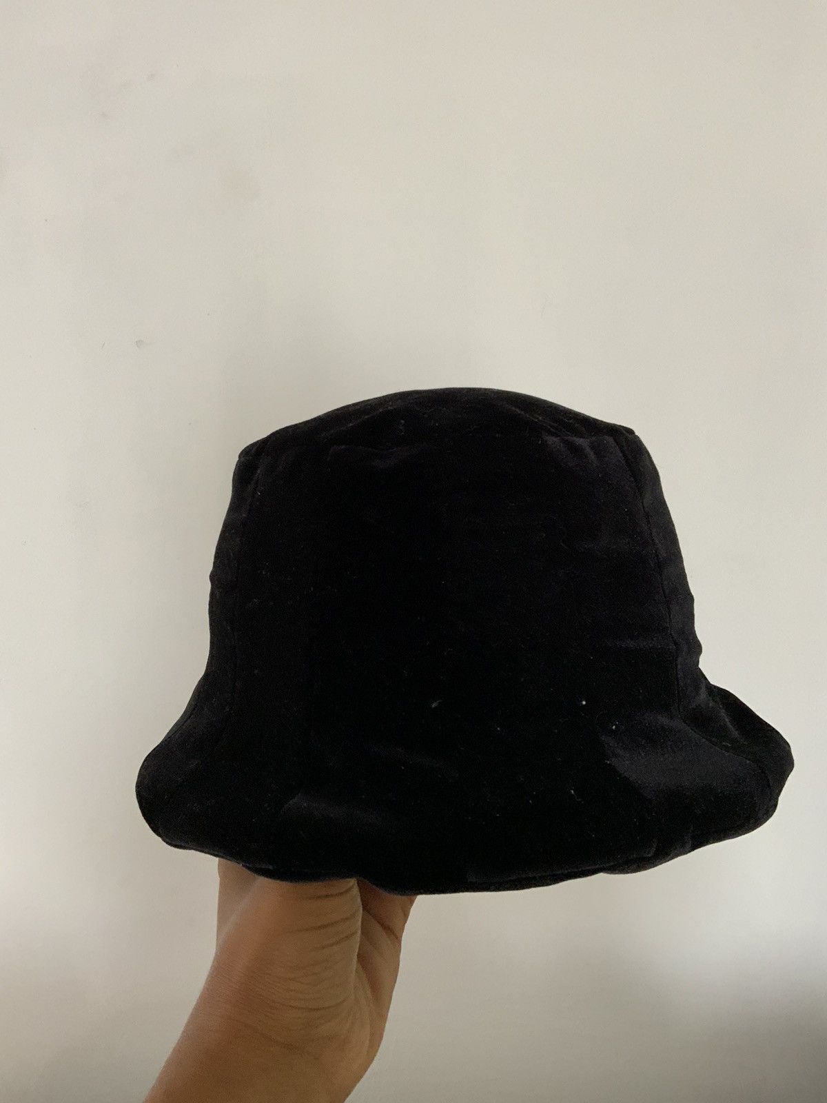 Japanese Brand Stephen Jones Velvet Black Hat made in Japan Size ONE SIZE - 2 Thumbnail