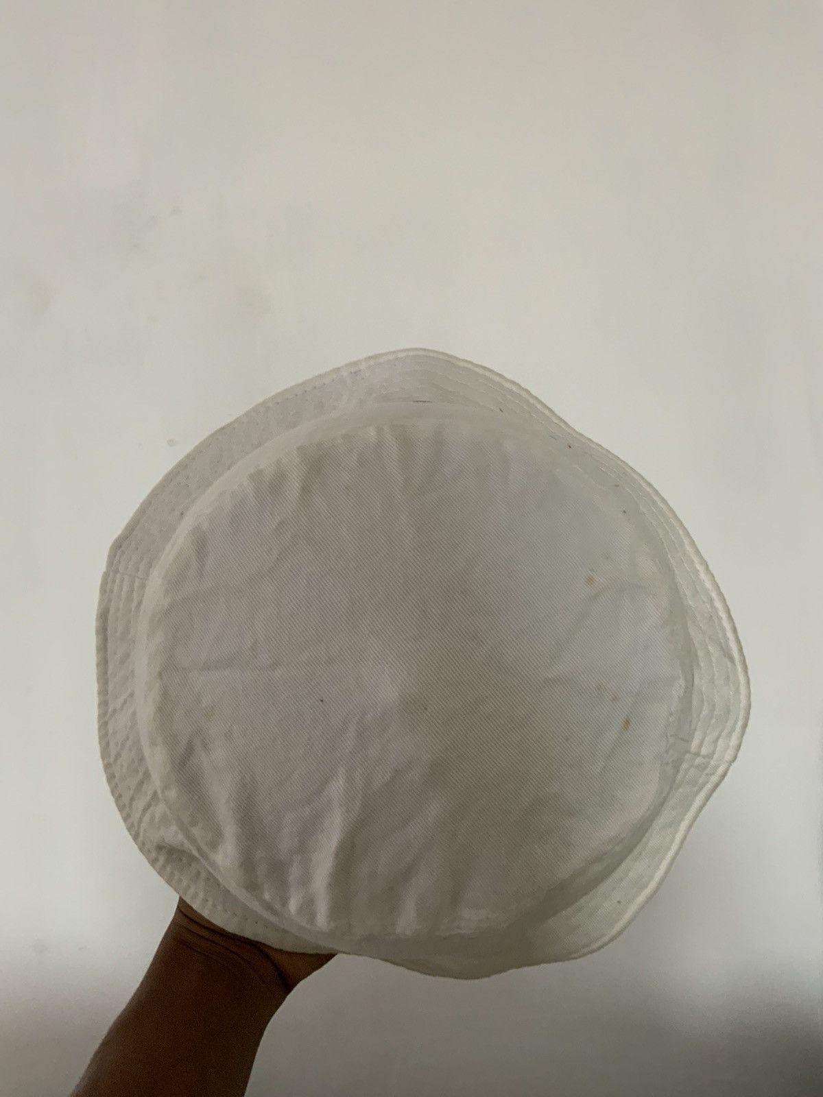 If Six Was Nine KMrii Style White Bucket Hat Size ONE SIZE - 7 Thumbnail