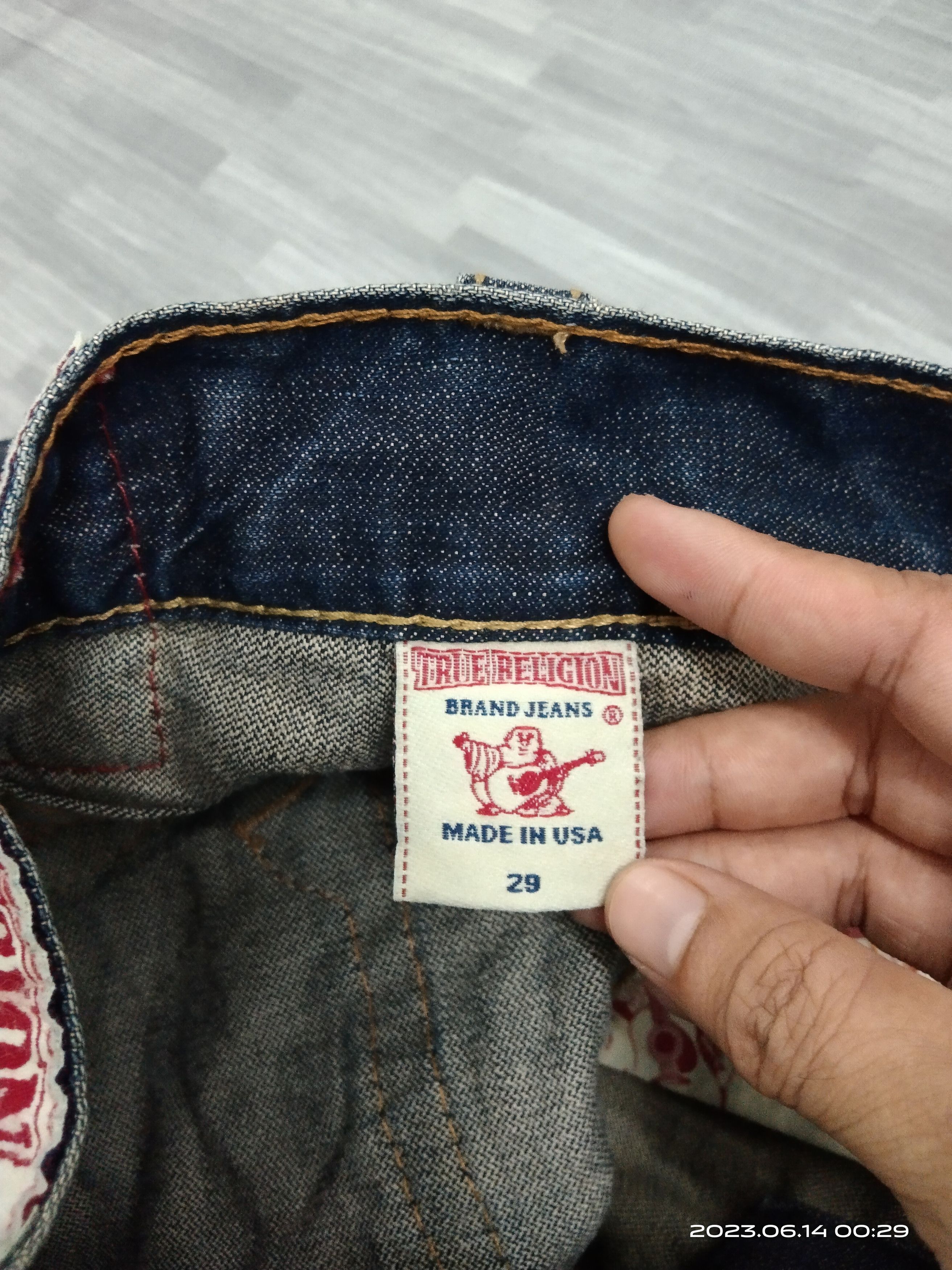 True Religion TWIST FLARE RIPED T.RELIGION DENIM PANTS Size US 29 - 10 Thumbnail