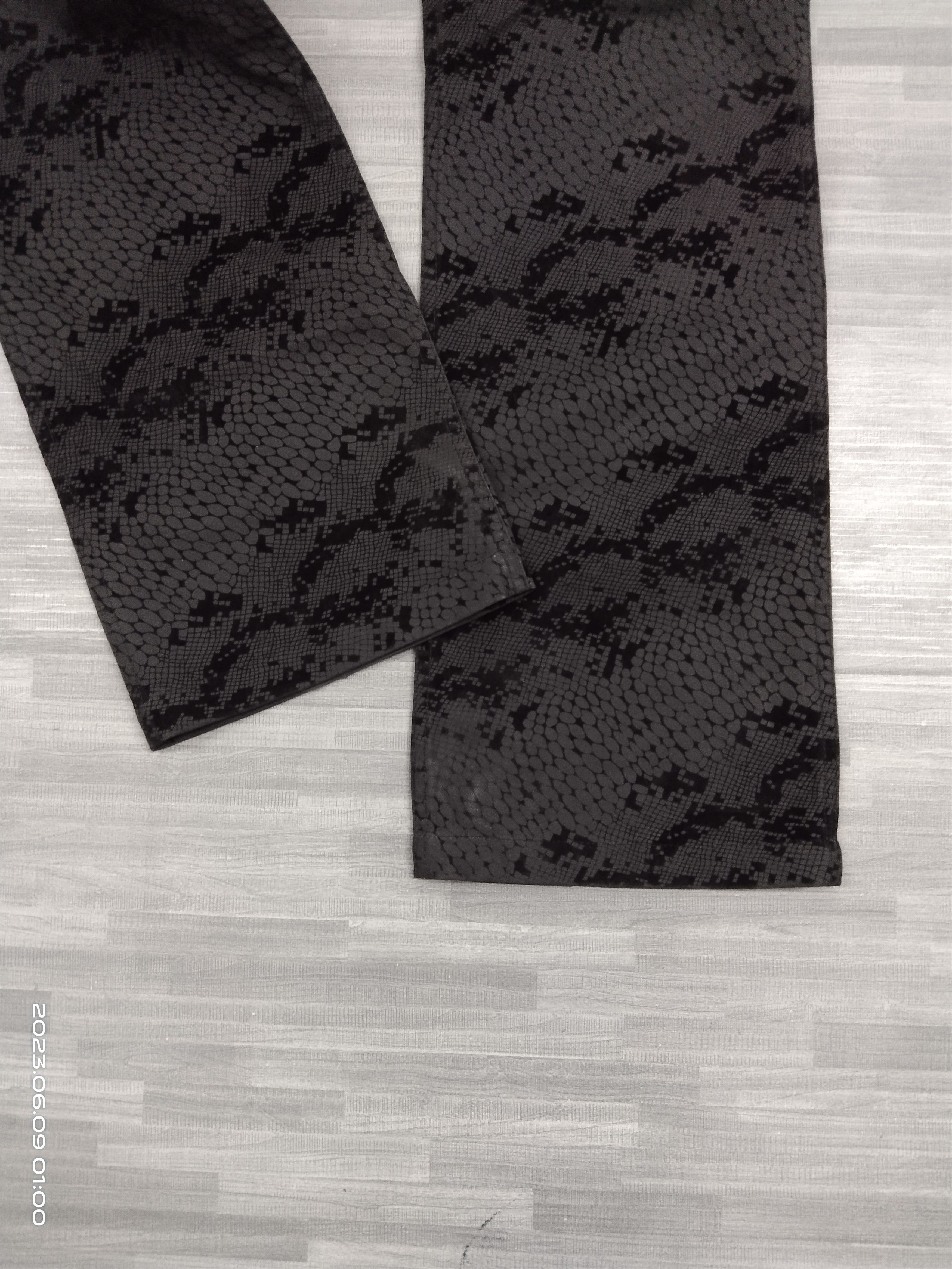 Jun Takahashi INSANE 90s🔥JUNMEN SNAKE MOTIF MADE IN JAPAN DENIM PANTS Size US 29 - 6 Thumbnail