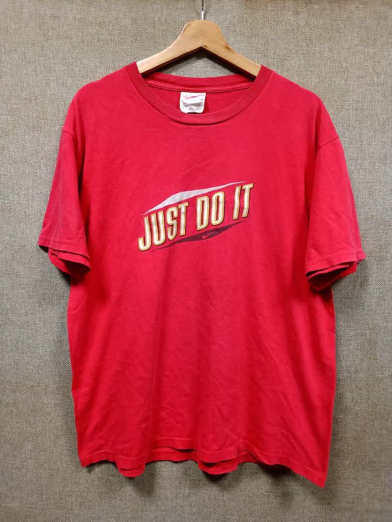 Nike vintage tees 90s nike just do it Size US L / EU 52-54 / 3 - 1 Thumbnail