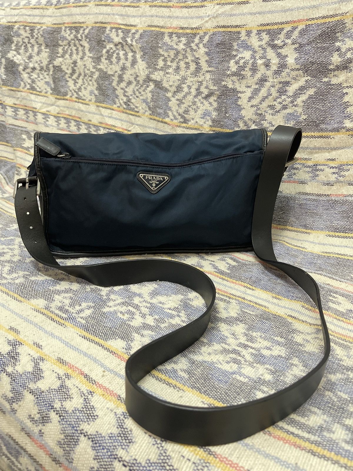 Sling bag prada clearance
