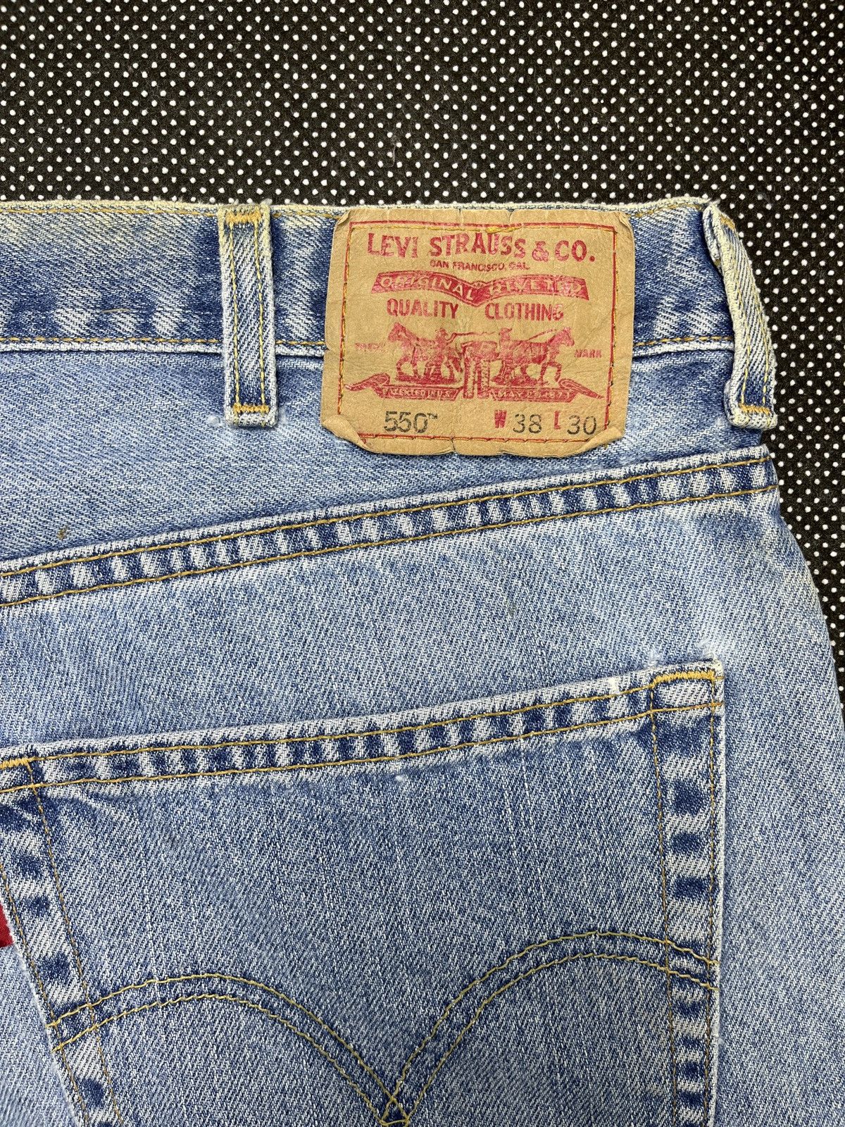 Levi's Vintage Levis 550 Faded Jeans - J062 Size US 36 / EU 52 - 10 Thumbnail