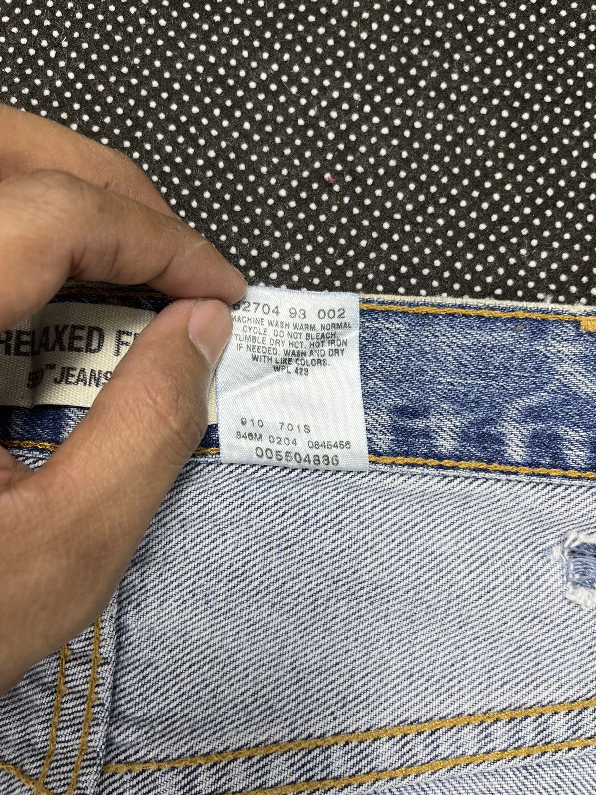 Levi's Vintage Levis 550 Faded Jeans - J062 Size US 36 / EU 52 - 7 Thumbnail