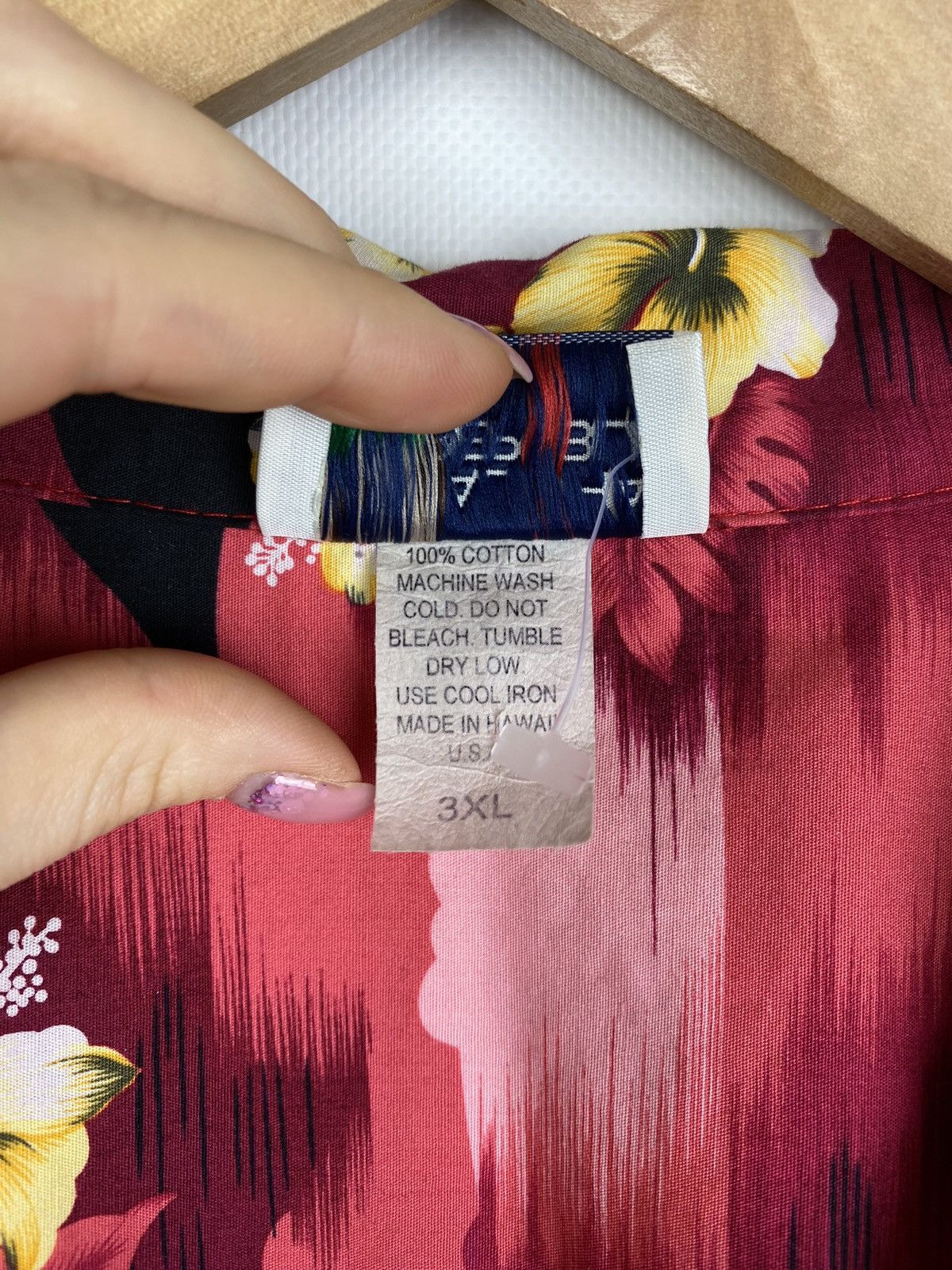 Vintage Aloha Republic vintage men’s Hawaiian shirt made in USA Size US XXL / EU 58 / 5 - 9 Thumbnail
