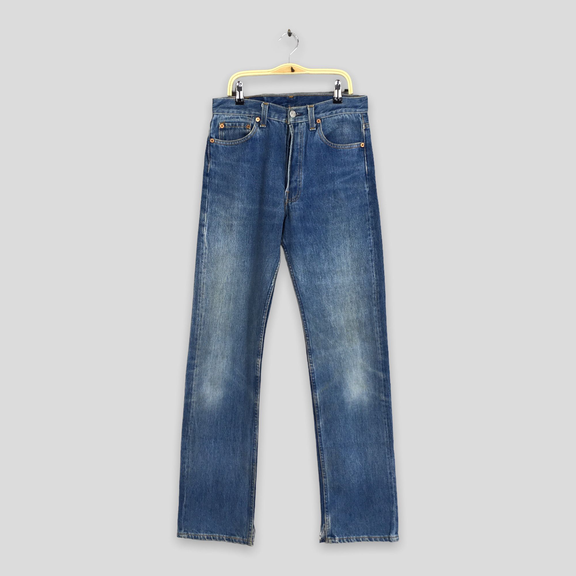 image of Distressed Denim x Levis Size 28X32 Vintage 90's Levi's 501 Faded Blue Jeans, Men's