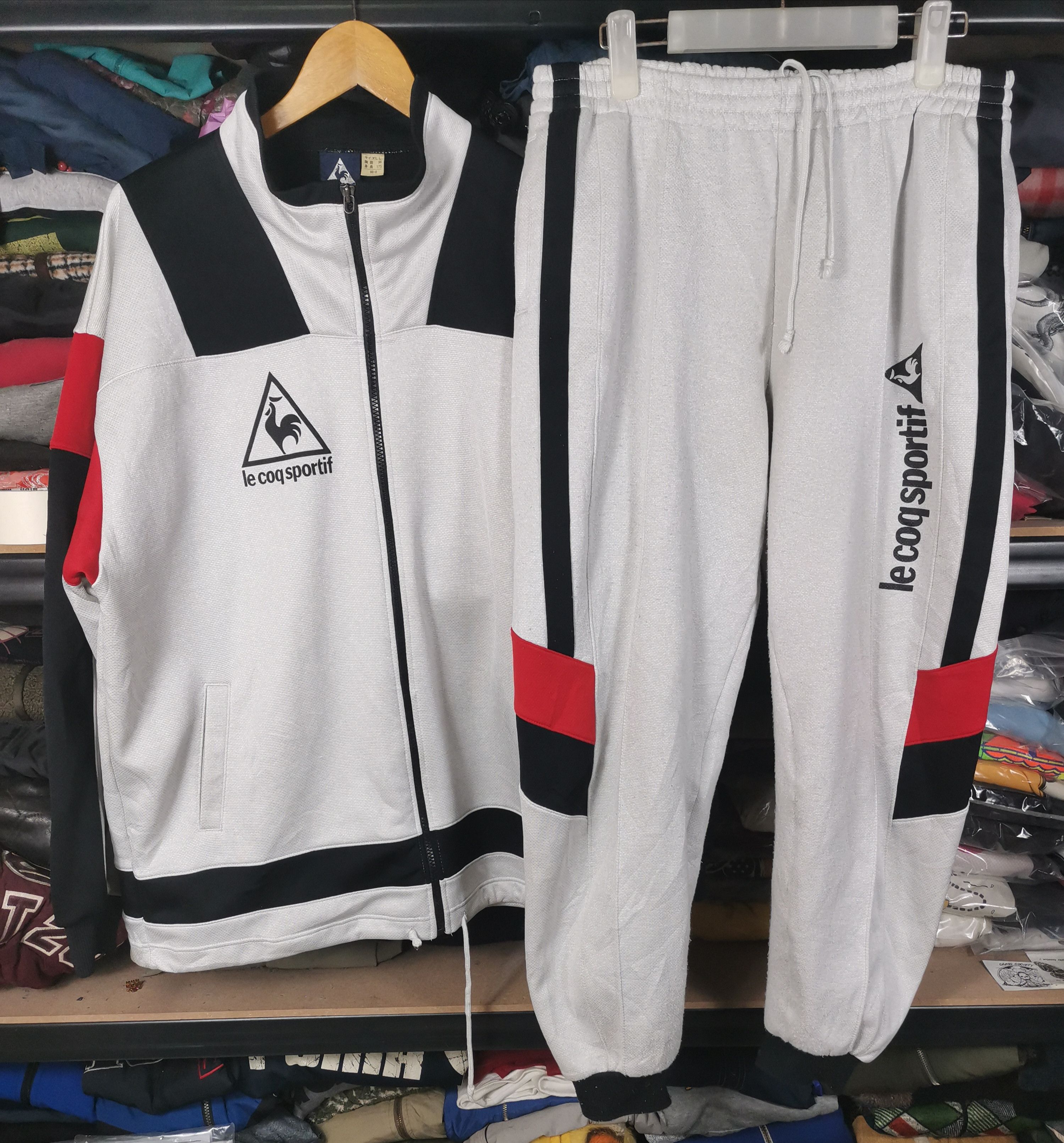 Le Coq Sportif Vintage Le Coq Sportif One Set Tracktop Jacket Size US L / EU 52-54 / 3 - 1 Thumbnail