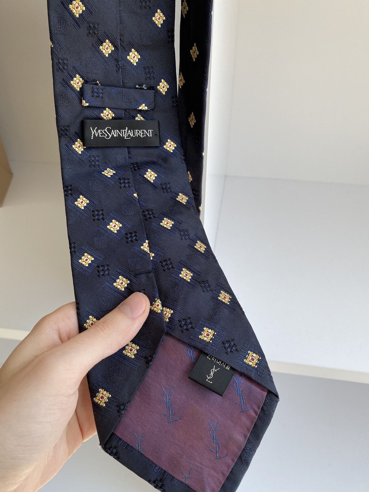 Vintage × Yves Saint Laurent Yves Saint Laurent Vintage 100% Silk Tie Size ONE SIZE - 5 Thumbnail