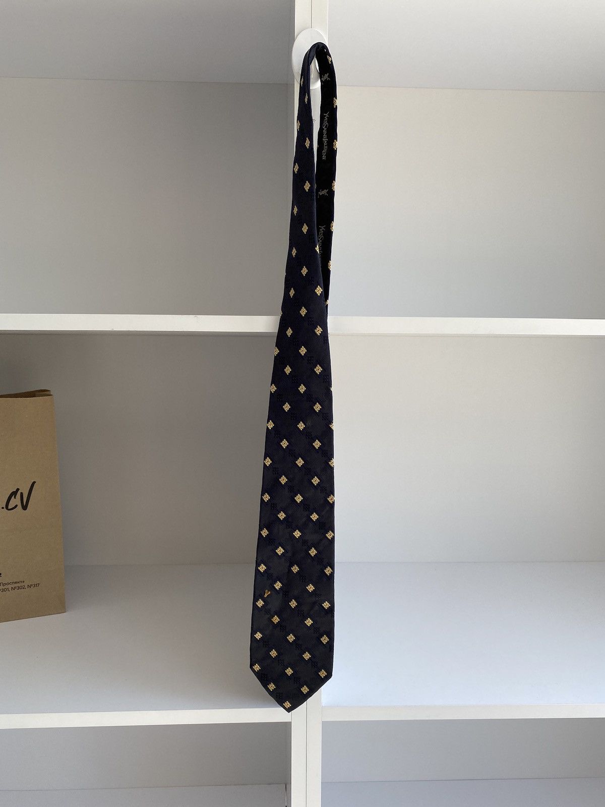 Vintage × Yves Saint Laurent Yves Saint Laurent Vintage 100% Silk Tie Size ONE SIZE - 3 Thumbnail