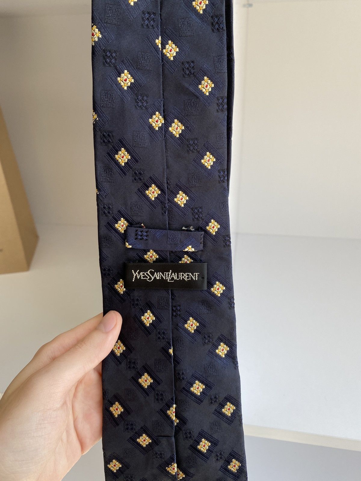 Vintage × Yves Saint Laurent Yves Saint Laurent Vintage 100% Silk Tie Size ONE SIZE - 4 Thumbnail