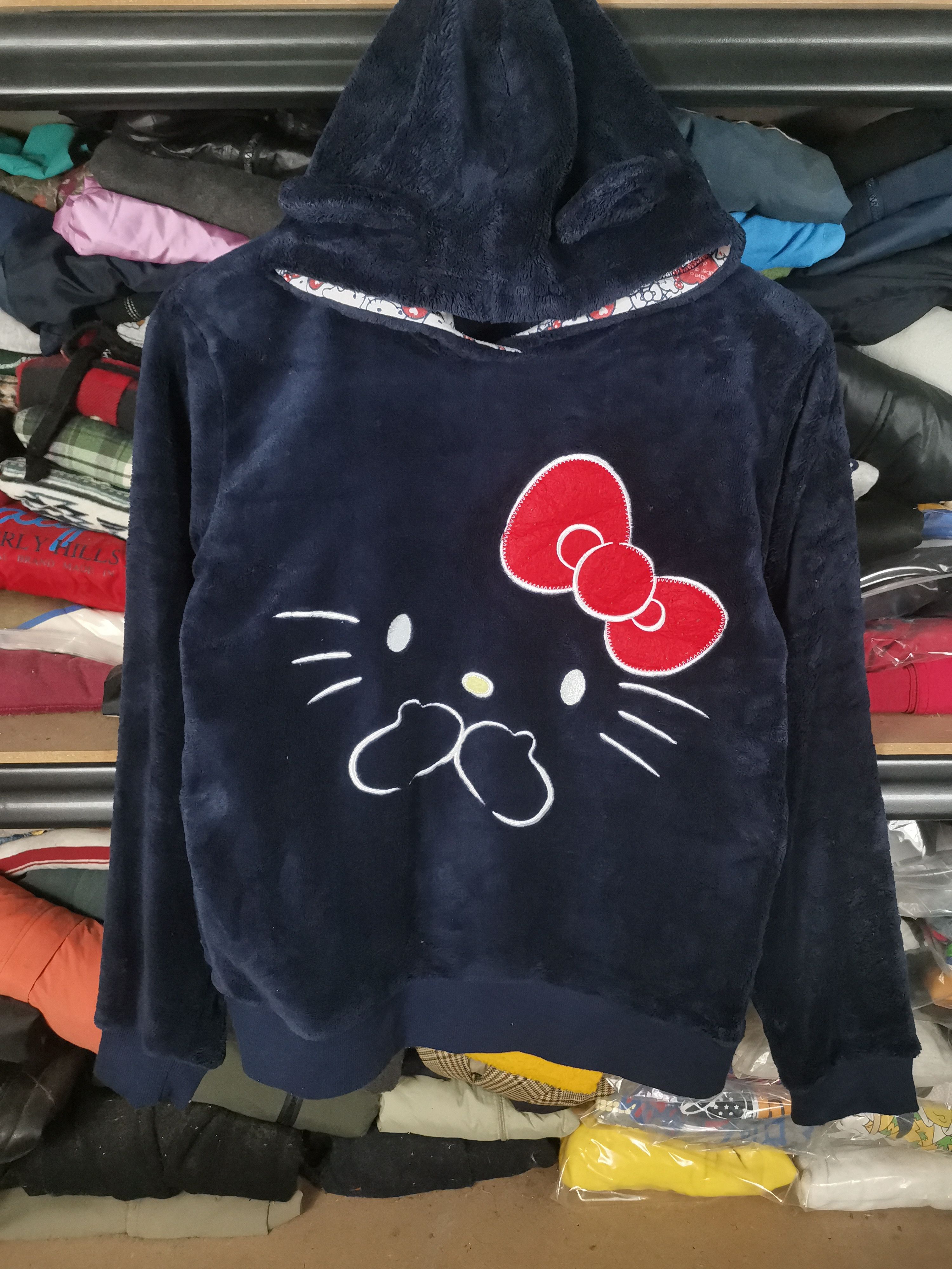 Anime Vintage Hello Kitty Big Logo Hoodie Size US S / EU 44-46 / 1 - 1 Thumbnail