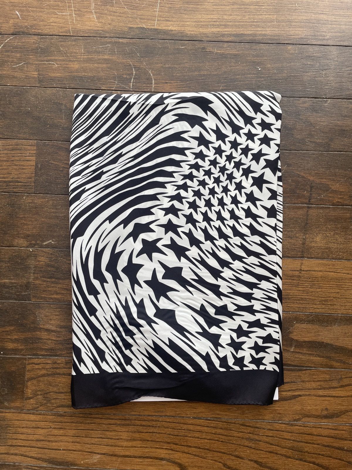 Mugler Mugler X H&M Scarf | Grailed