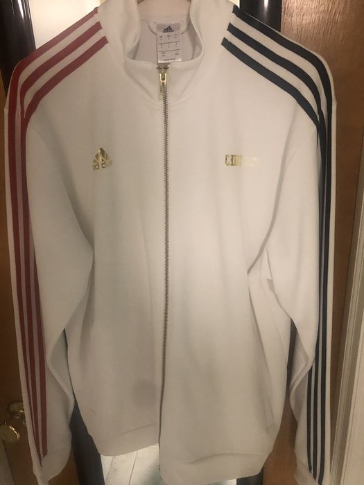 White adidas jacket with hotsell gold stripes