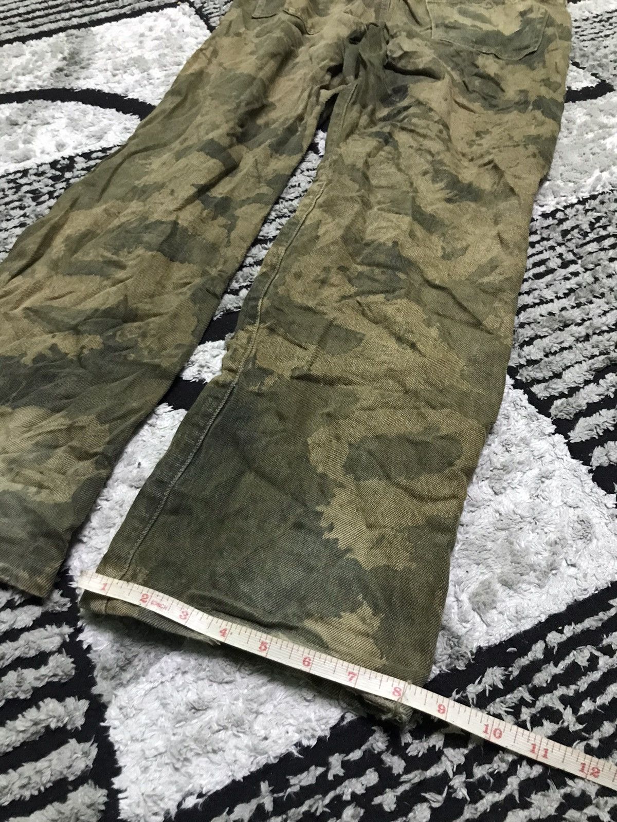 Uniqlo Uniqlo camouflage denim jeans Size US 32 / EU 48 - 10 Thumbnail
