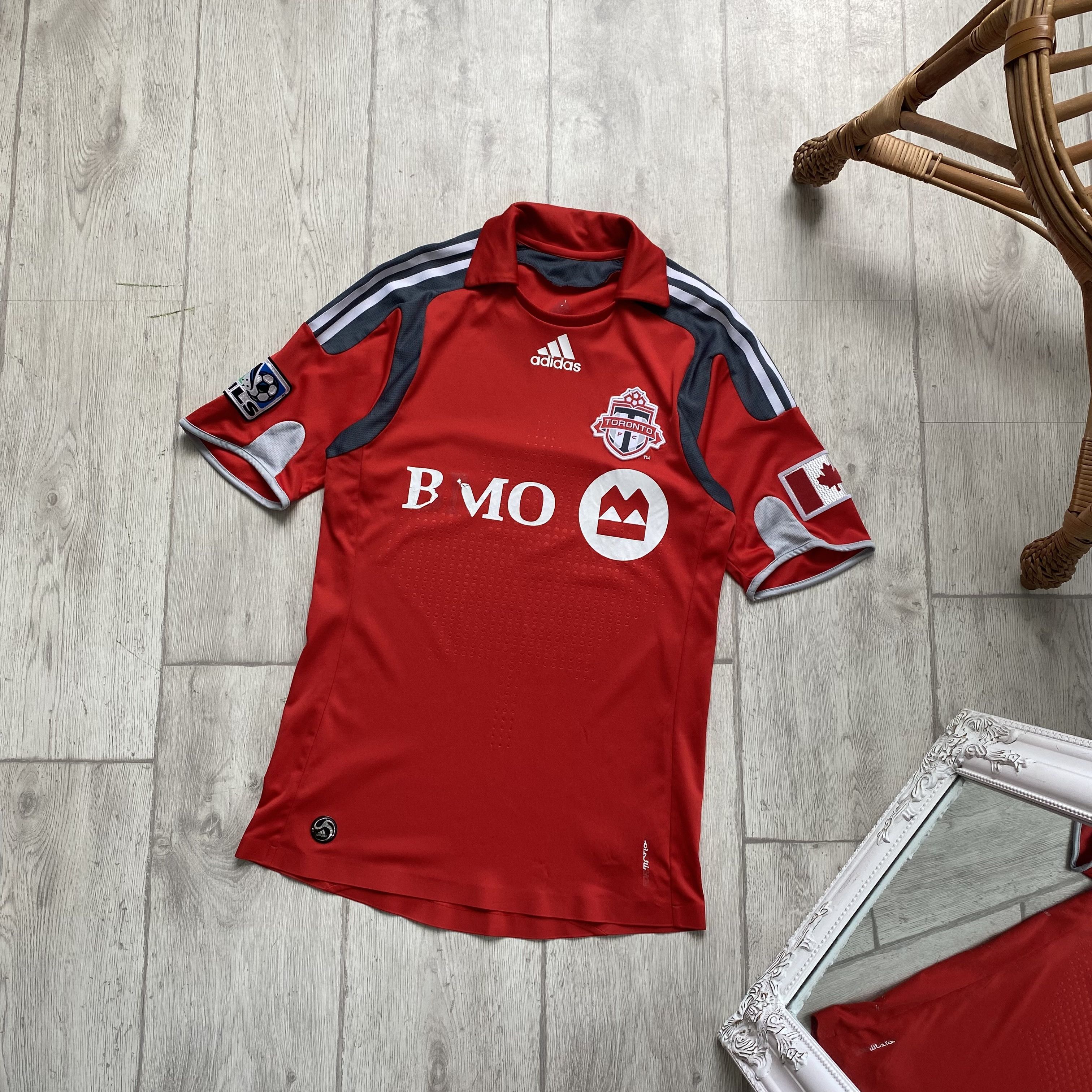 Adidas Vintage Toronto FC Adidas Soccer Football Jersey Size US S / EU 44-46 / 1 - 1 Thumbnail