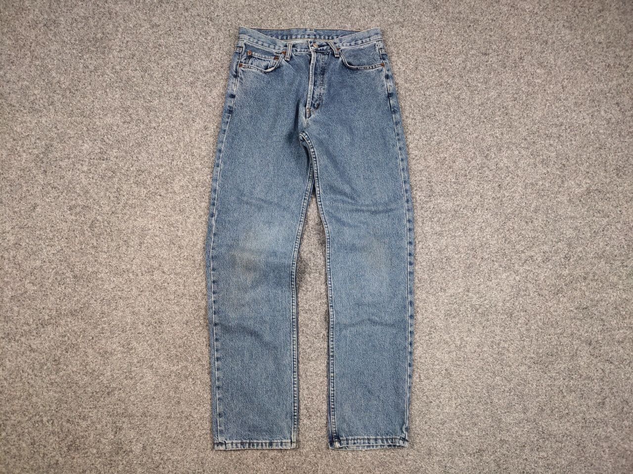 Levi's Vintage 90's Levis 501 Classic Faded Denim Jeans Made in USA Size US 31 - 13 Thumbnail