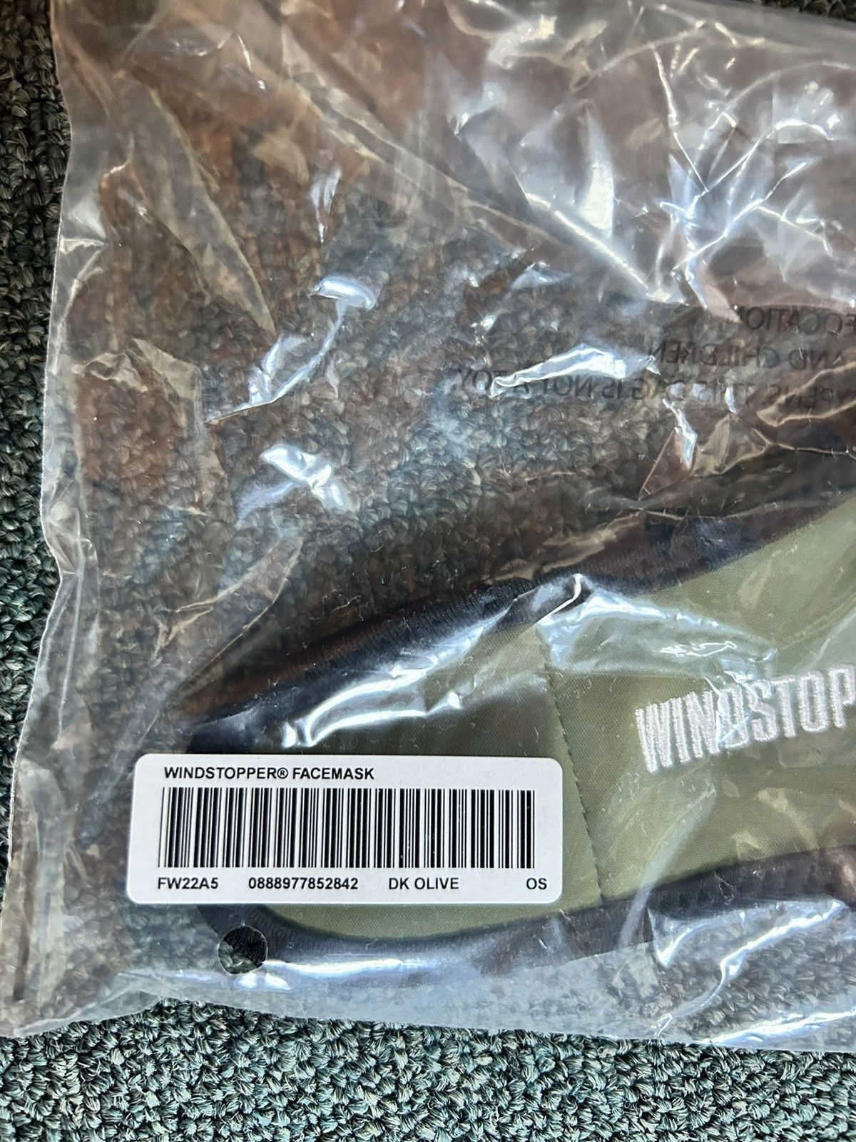 Goretex × Supreme Supreme WINDSTOPPER Facemask Dark Olive Size ONE SIZE - 2 Thumbnail