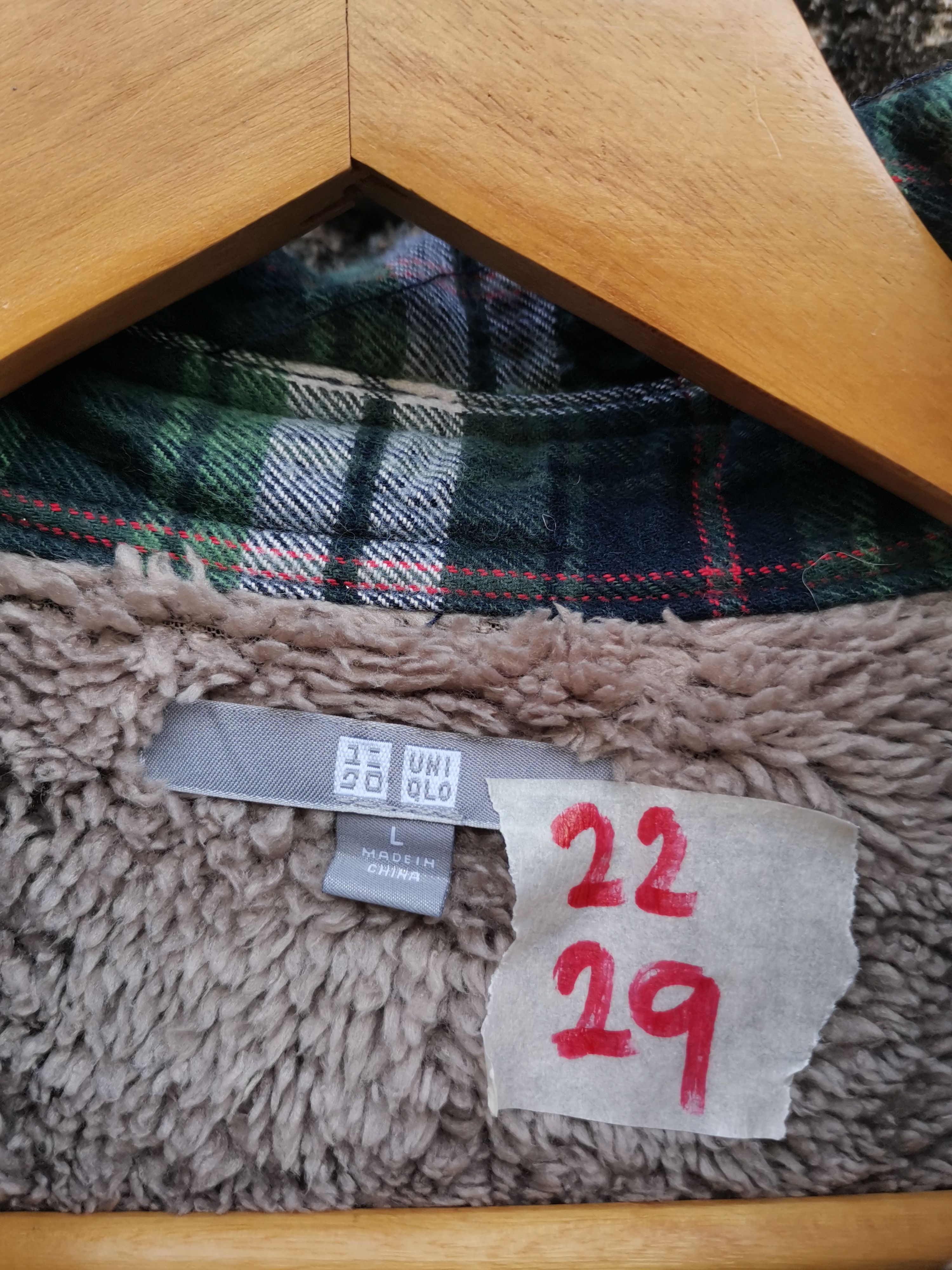 Japanese Brand Vintage Uniqlo Plaid Flannel Shirt Linning Sherpa Size US L / EU 52-54 / 3 - 5 Thumbnail