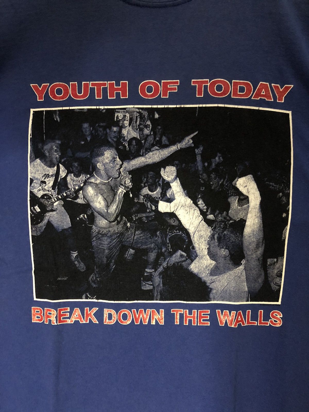 Band Tees × Vintage Vintage 90s Bootleg Youth Of Today Breakdown The Walls Shirt Size US L / EU 52-54 / 3 - 3 Thumbnail
