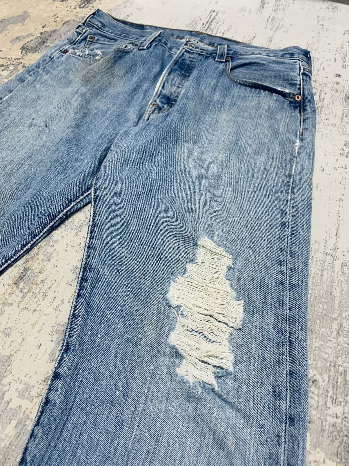 Levi's Vintage Levis 501 Distressed Denim Jeans 32x34.5 Size US 32 / EU 48 - 4 Thumbnail