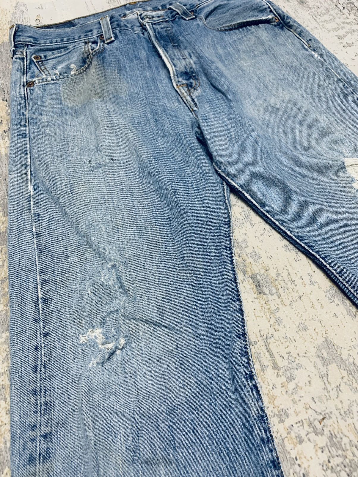 Levi's Vintage Levis 501 Distressed Denim Jeans 32x34.5 Size US 32 / EU 48 - 5 Thumbnail