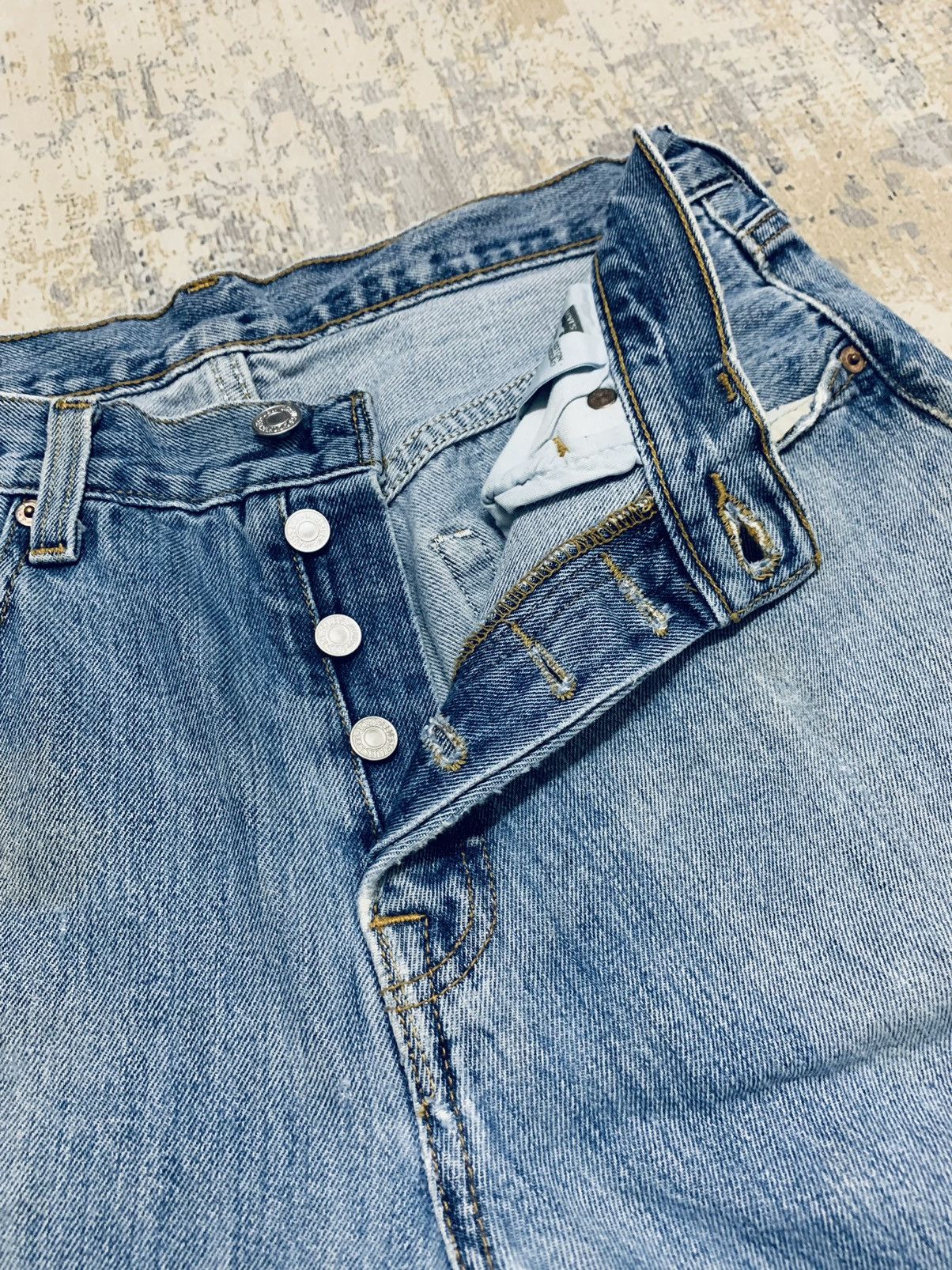 Levi's Vintage Levis 501 Distressed Denim Jeans 32x34.5 Size US 32 / EU 48 - 7 Thumbnail