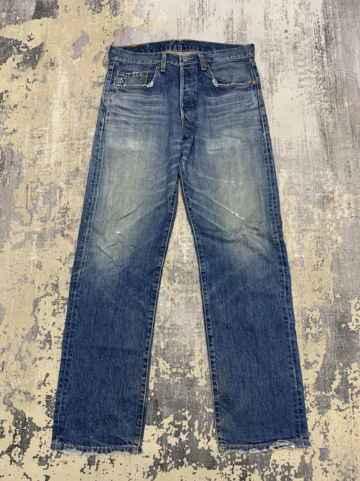 Levi's Vintage Levis 501 Jeans Distressed Denim 33x32 Size US 33 - 1 Thumbnail