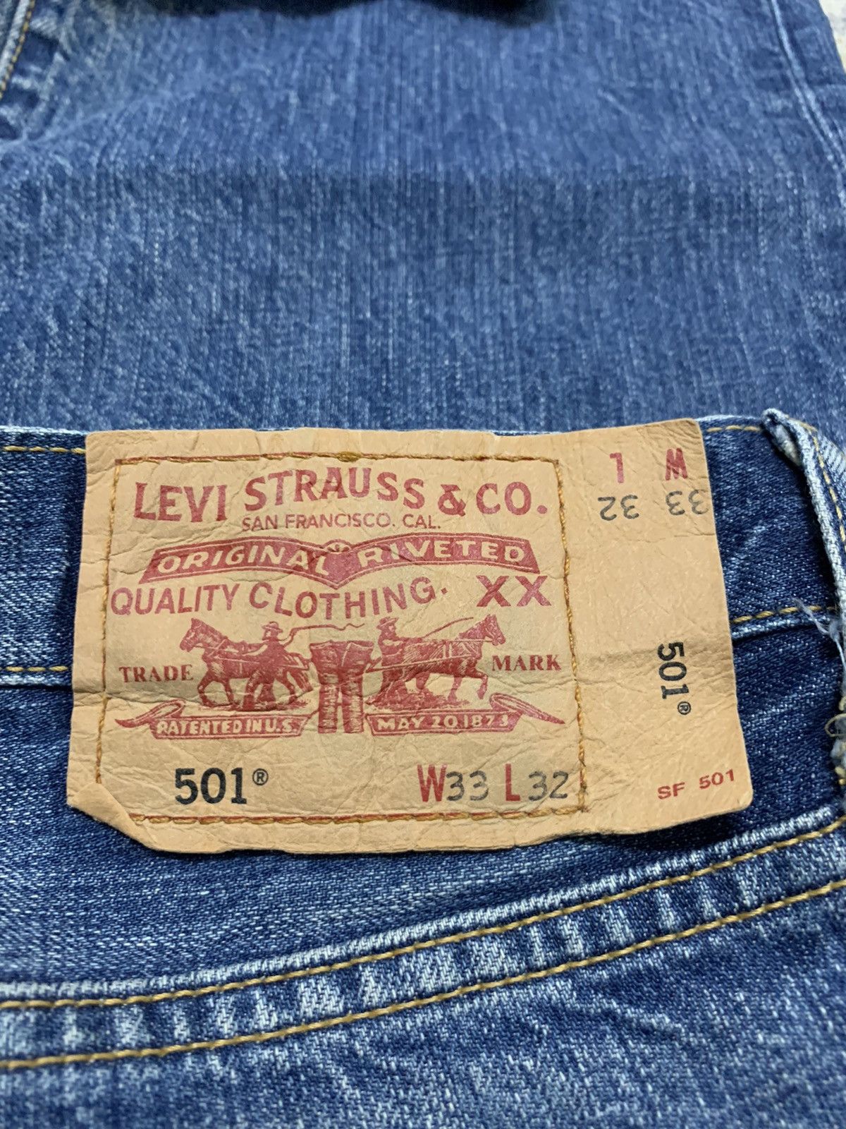 Levi's Vintage Levis 501 Jeans Distressed Denim 33x32 Size US 33 - 10 Thumbnail