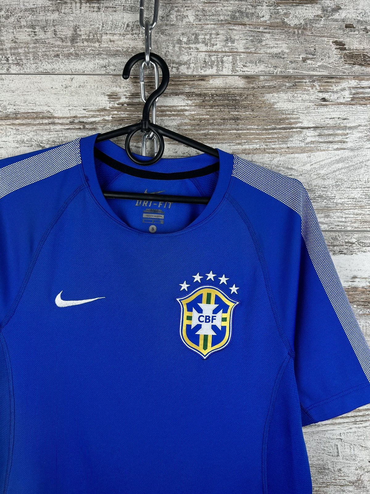 Nike Mens Vintage Nike Brazil National Team T Shirt tee jersey Size US S / EU 44-46 / 1 - 2 Thumbnail