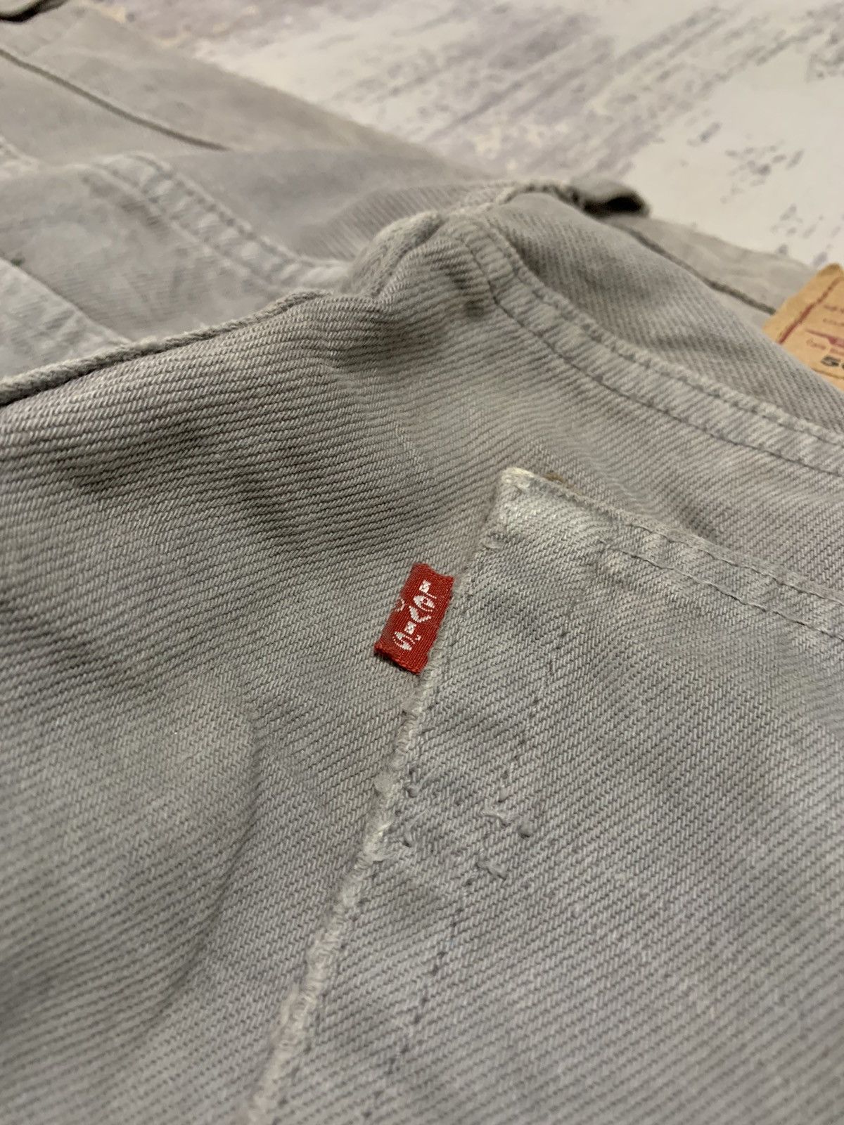 Levi's Vintage Levis 501 Distressed Denim Jeans W32x33.5 Size US 32 / EU 48 - 13 Thumbnail