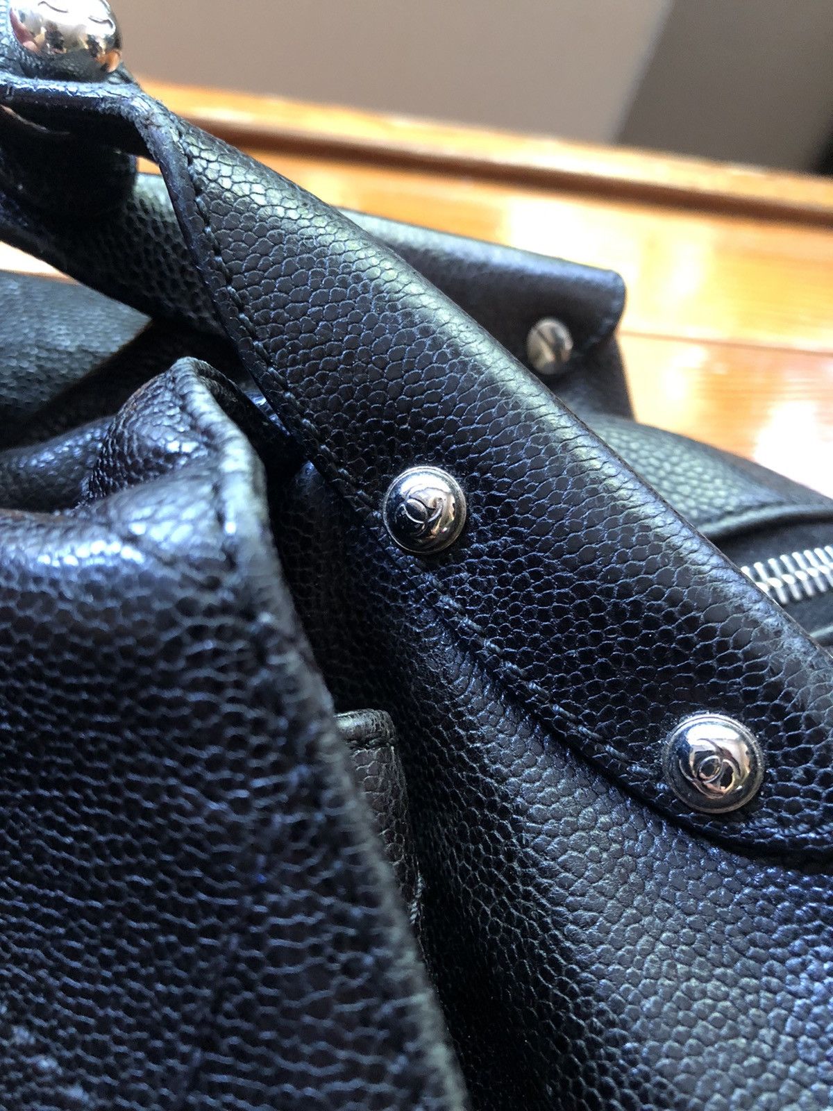 Chanel CHANEL Pebbled Leather Double Zipper XL Tote Bag Size ONE SIZE - 4 Thumbnail