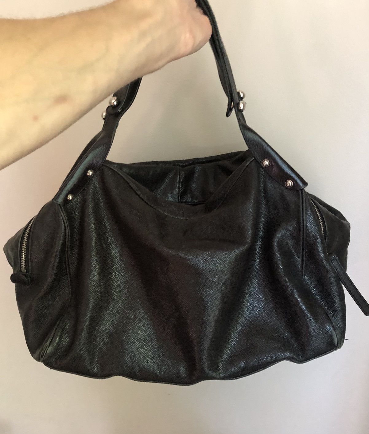 Chanel CHANEL Pebbled Leather Double Zipper XL Tote Bag Size ONE SIZE - 25 Thumbnail